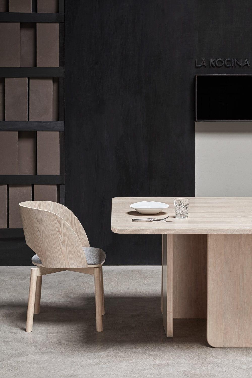 Stół ARQ drewniany Teulat Eye on Design