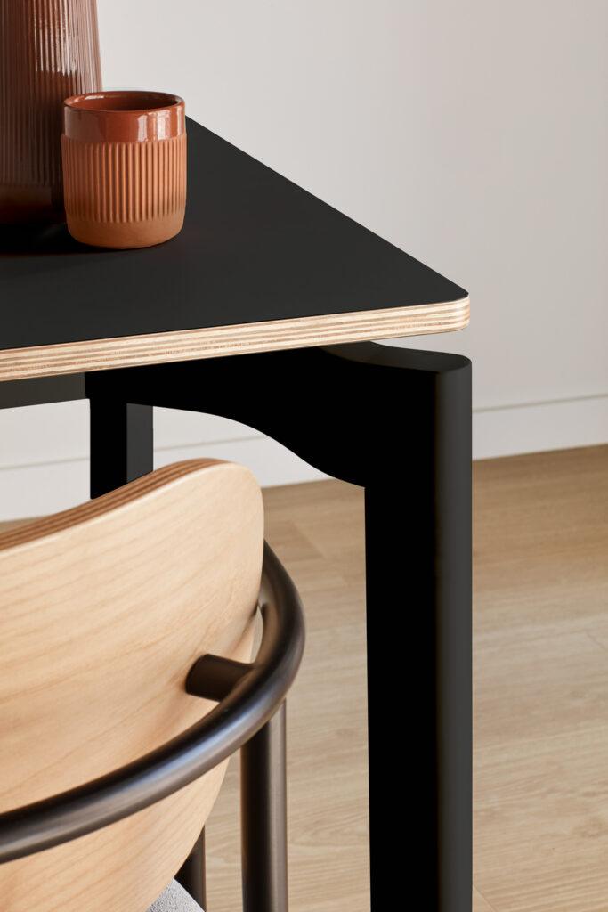 Stół NICOLA czarny Teulat Eye on Design