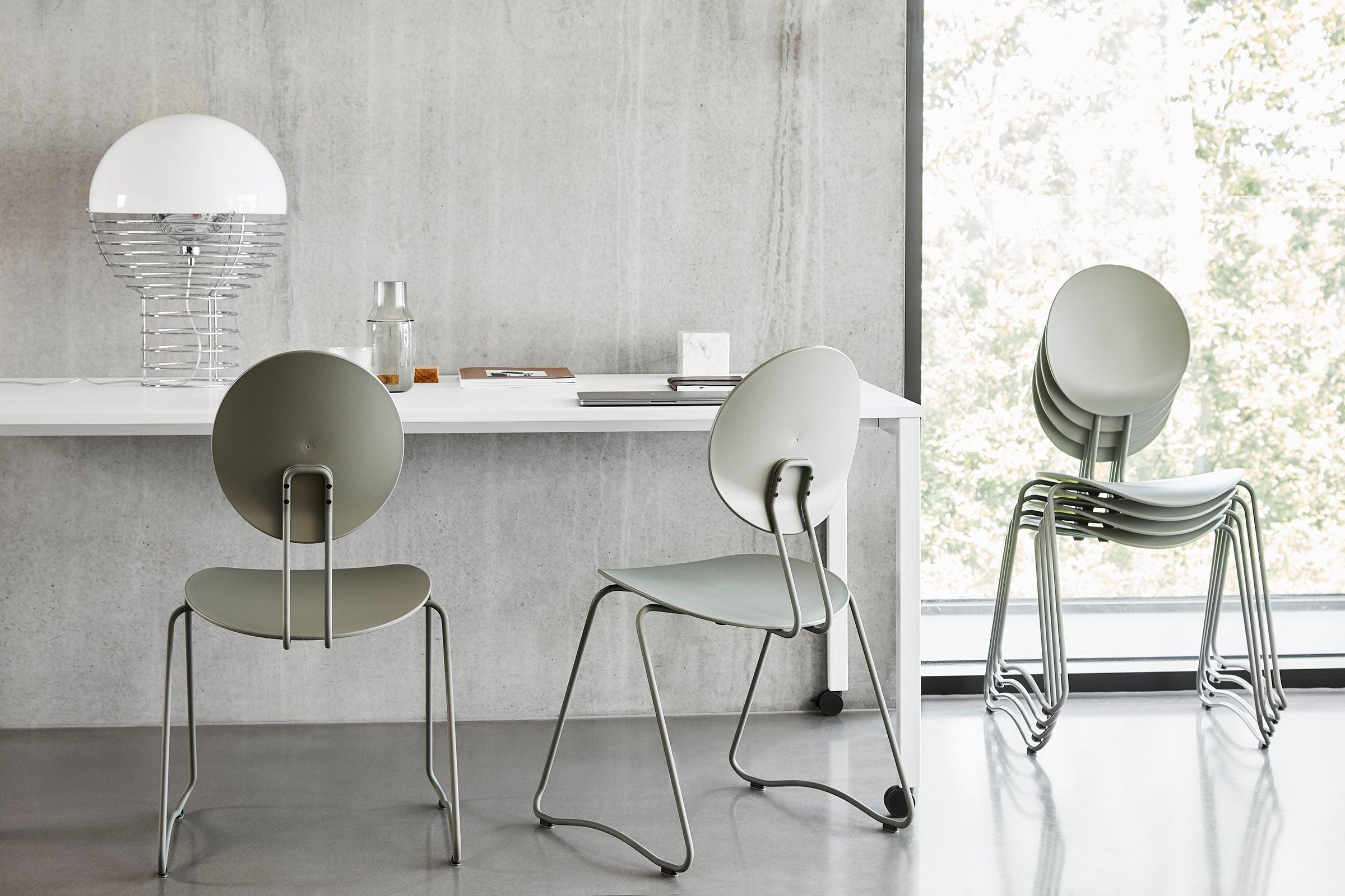 Stół PANTON MOVE biały Verpan Eye on Design