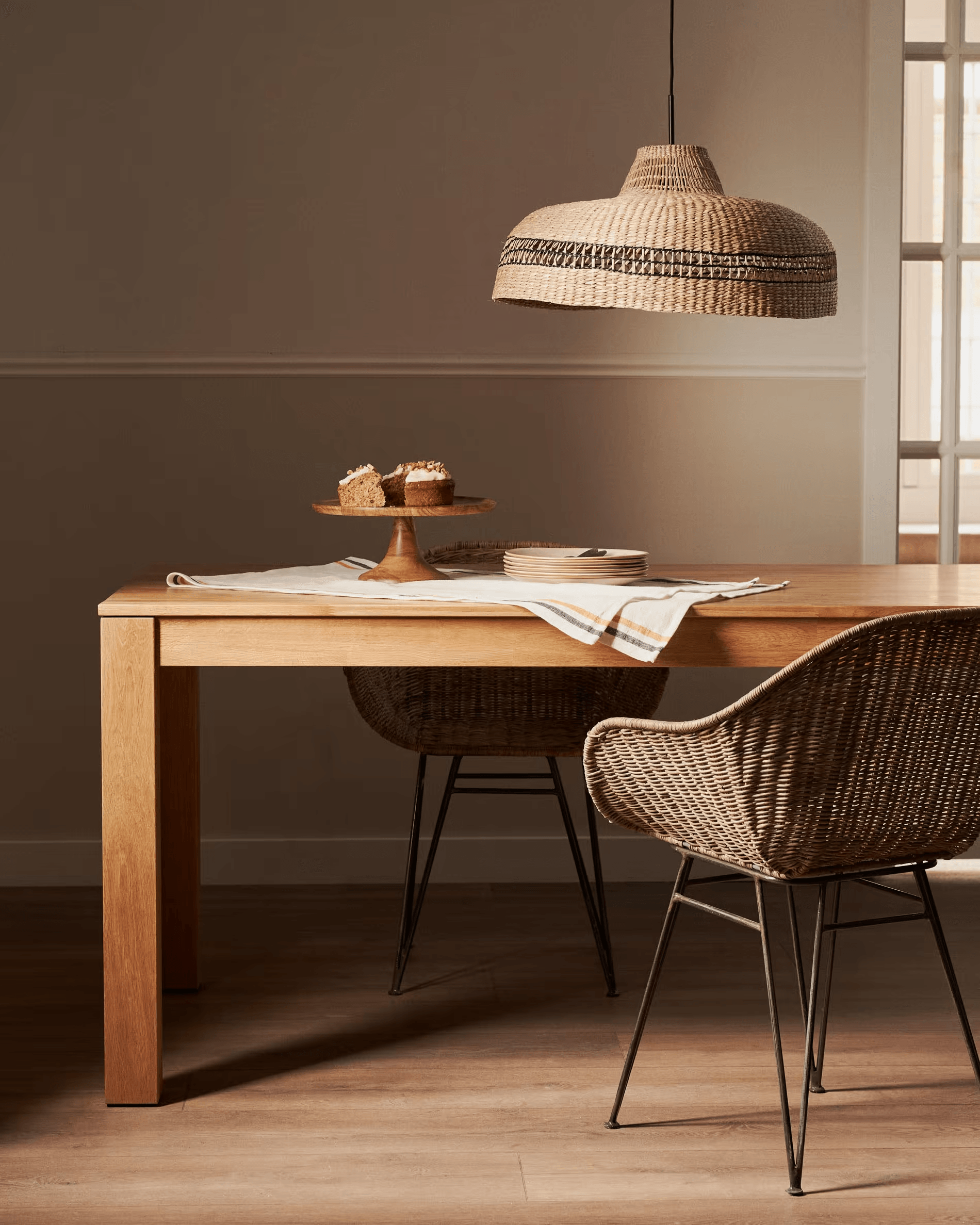 Stół rozkładany ISBEL lite drewno dębowe La Forma Eye on Design