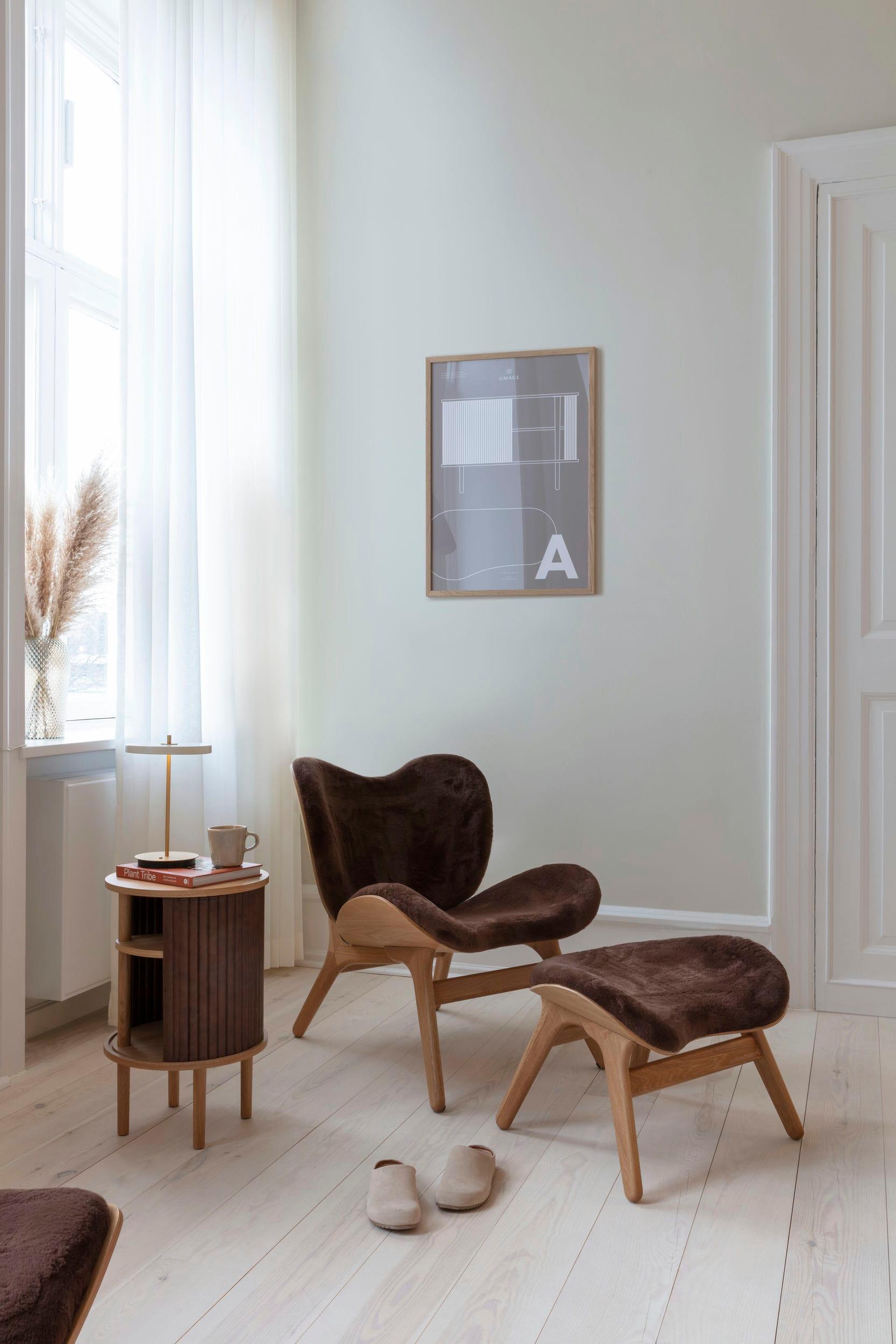 Stolik boczny AUDACIOUS orzechowy z dębem UMAGE Eye on Design