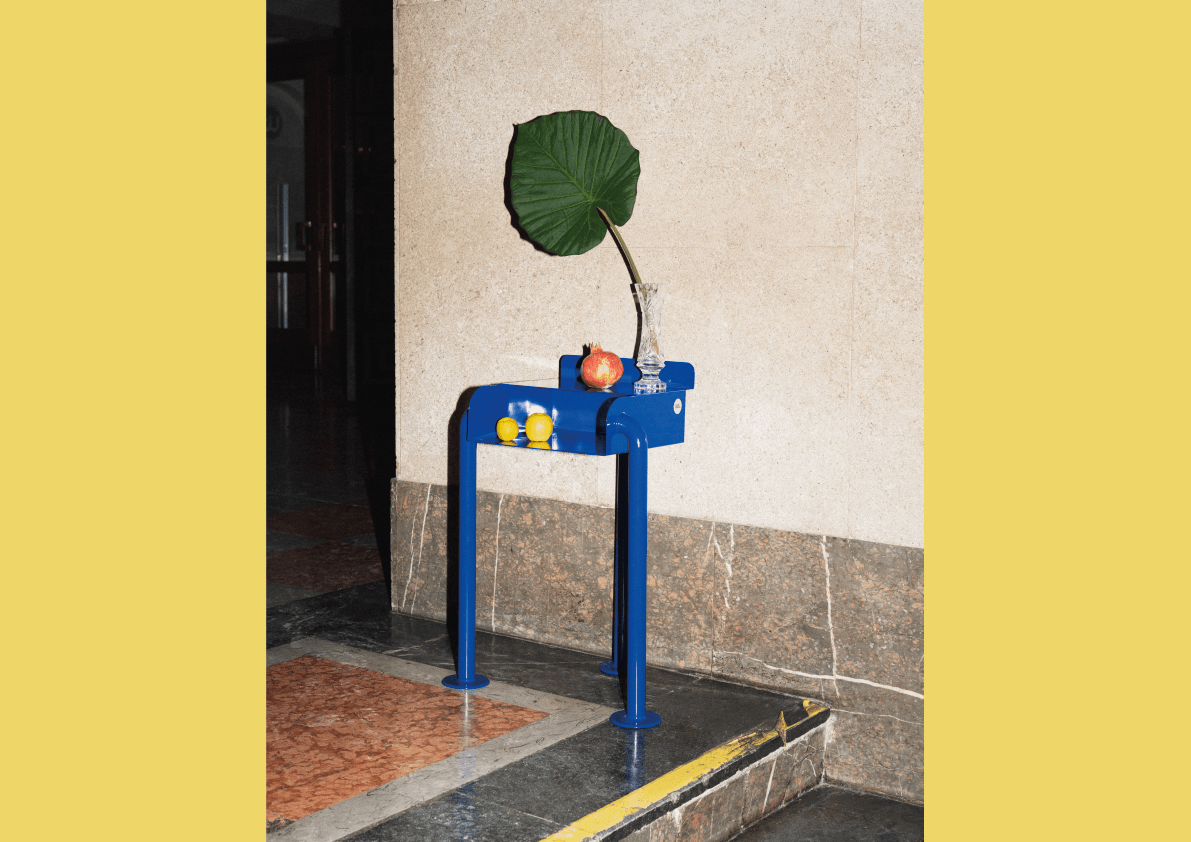 Stolik boczny CYBORG stalowy Mati Sipiora Eye on Design