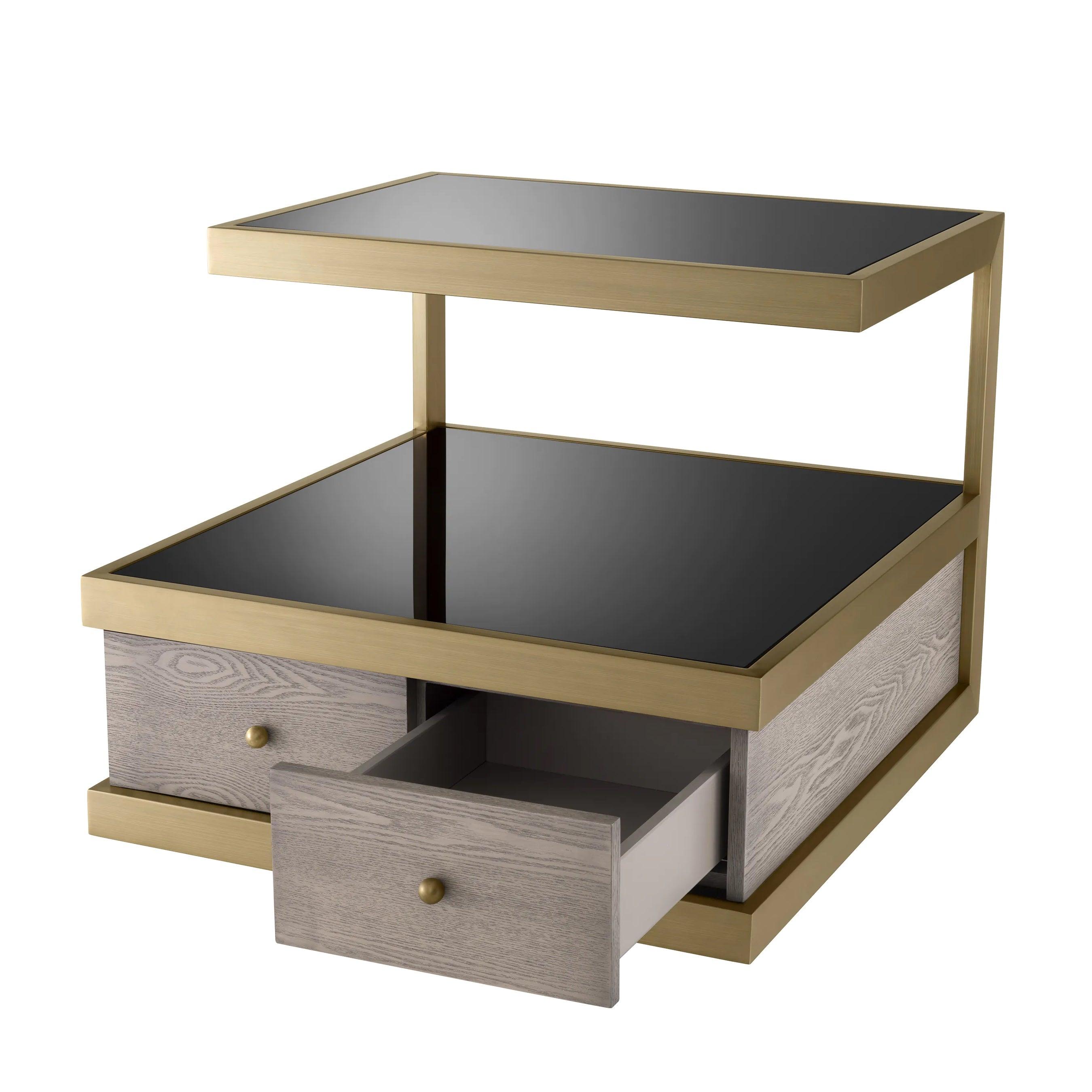 Stolik boczny KUBOA czarne szkło z szczotkowanym mosiądzem Eichholtz Eye on Design