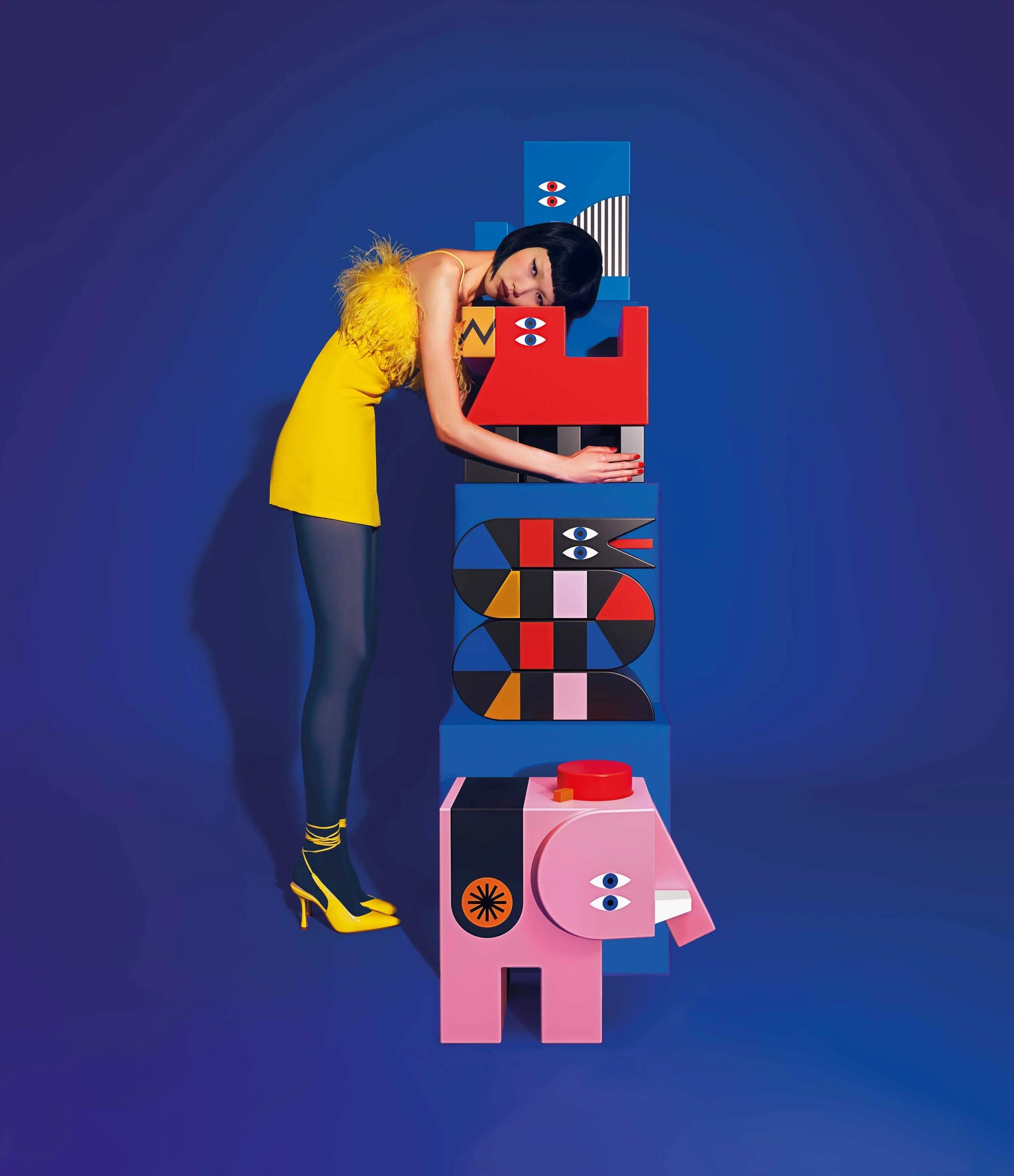 Stolik kawowy OTIS OGGIAN niebieski Qeeboo Eye on Design