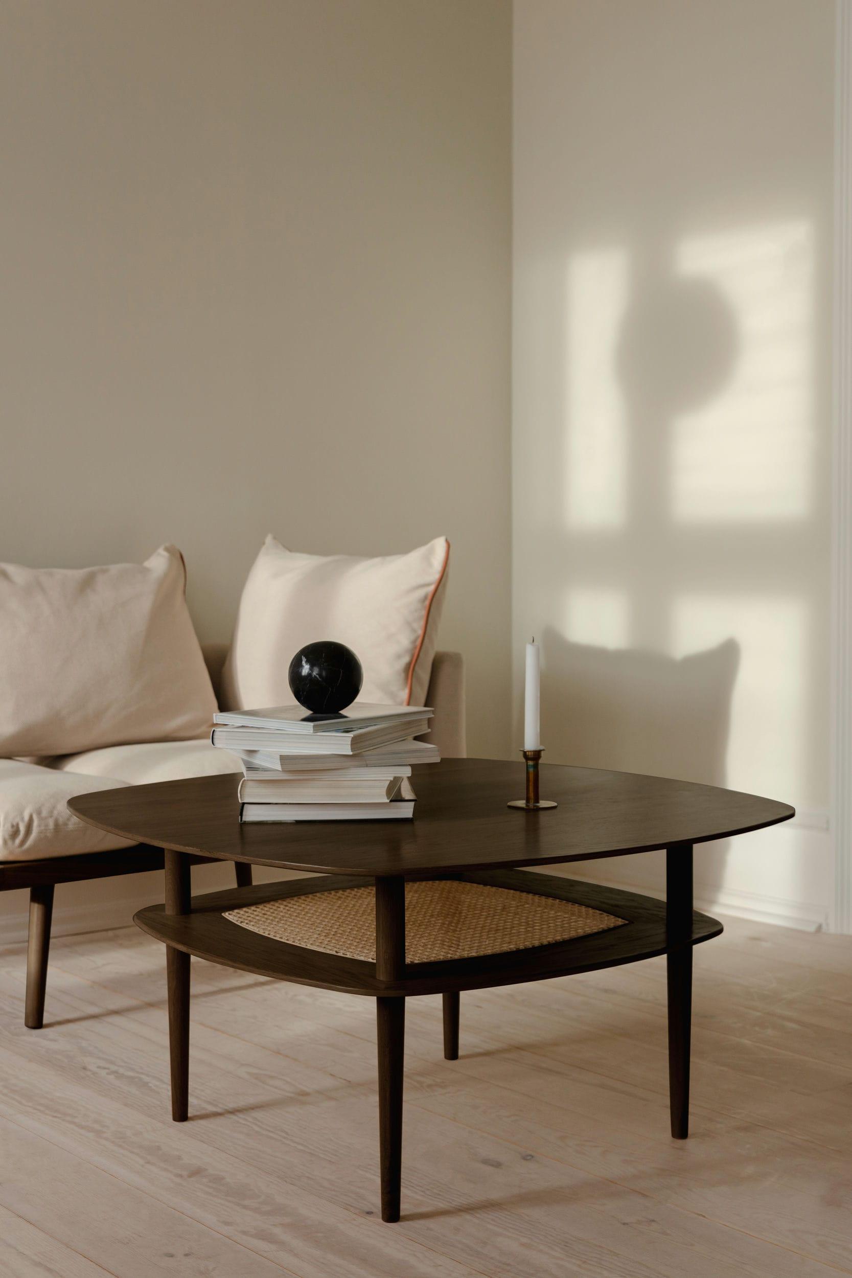 Stolik kawowy TOGETHER czarny UMAGE Eye on Design