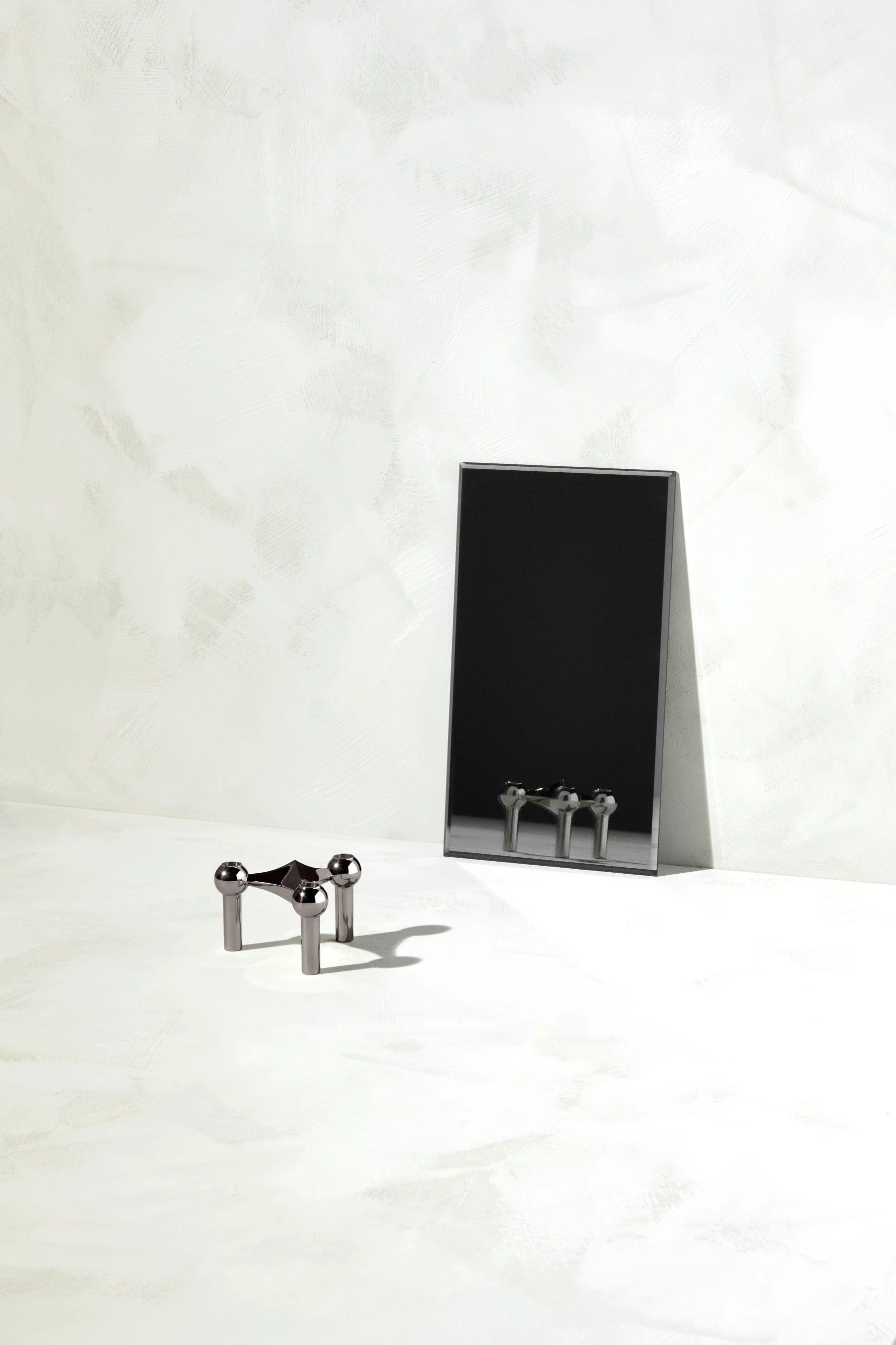 Świecznik STOFF NAGEL czarny chrom Stoff Nagel Eye on Design