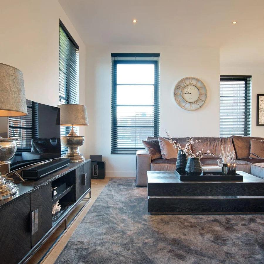 Szafka RTV BLACKBONE srebrny Richmond Interiors Eye on Design