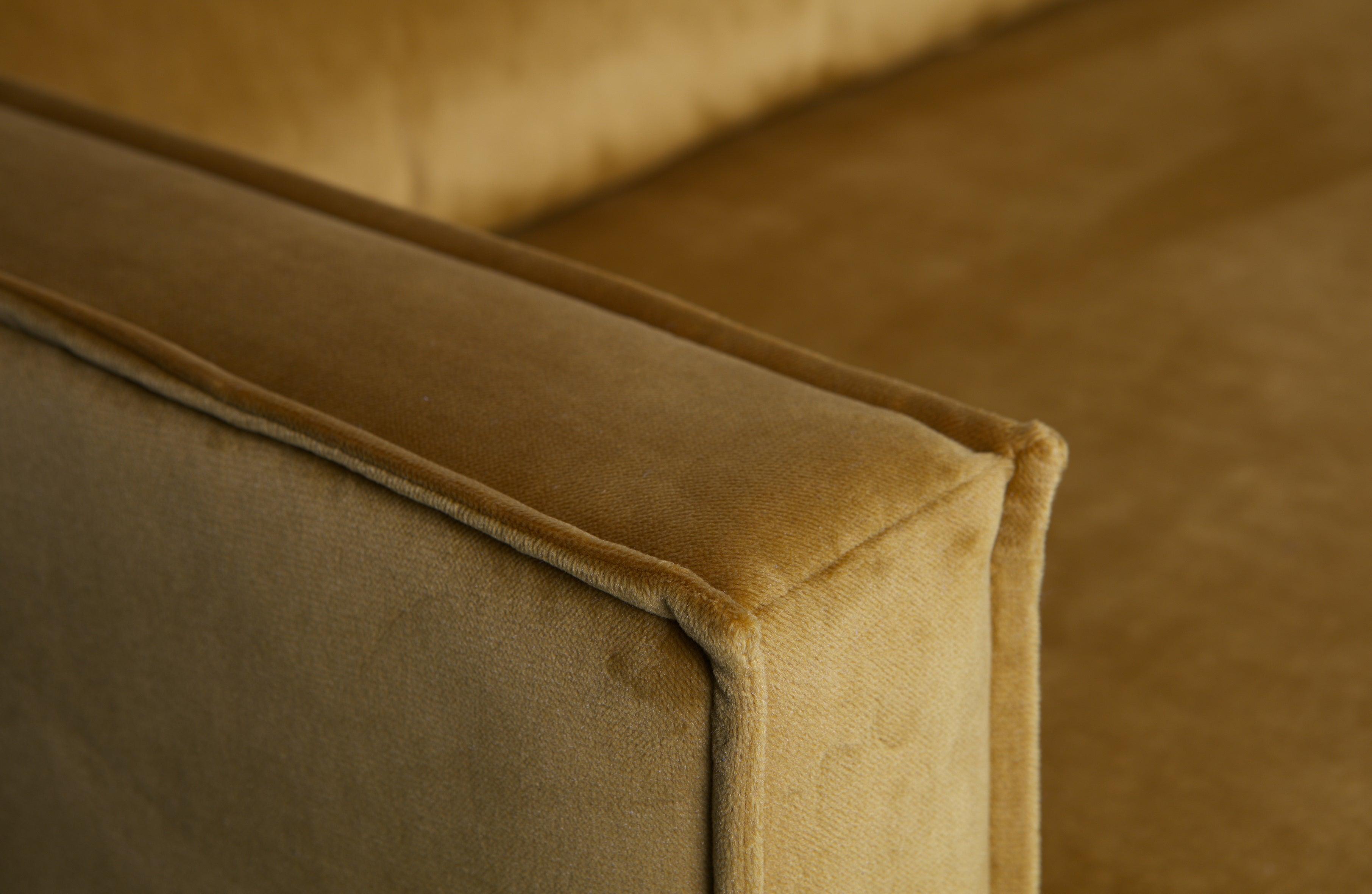 Szezlong aksamitny lewostronny RODEO musztardowy Be Pure Eye on Design