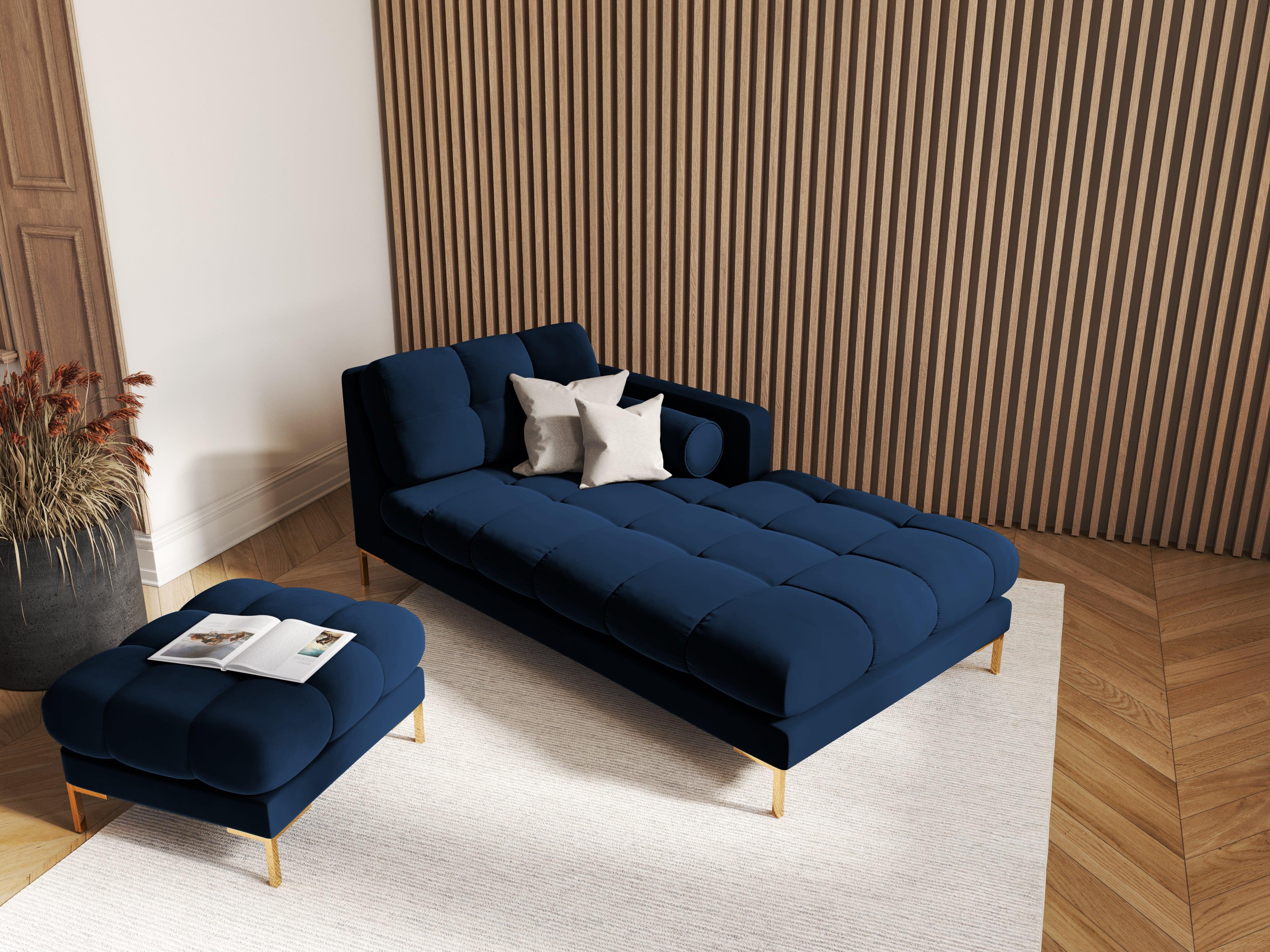 Szezlong aksamitny prawostronny BALI granat królewski ze złotą podstawą Cosmopolitan Design Eye on Design