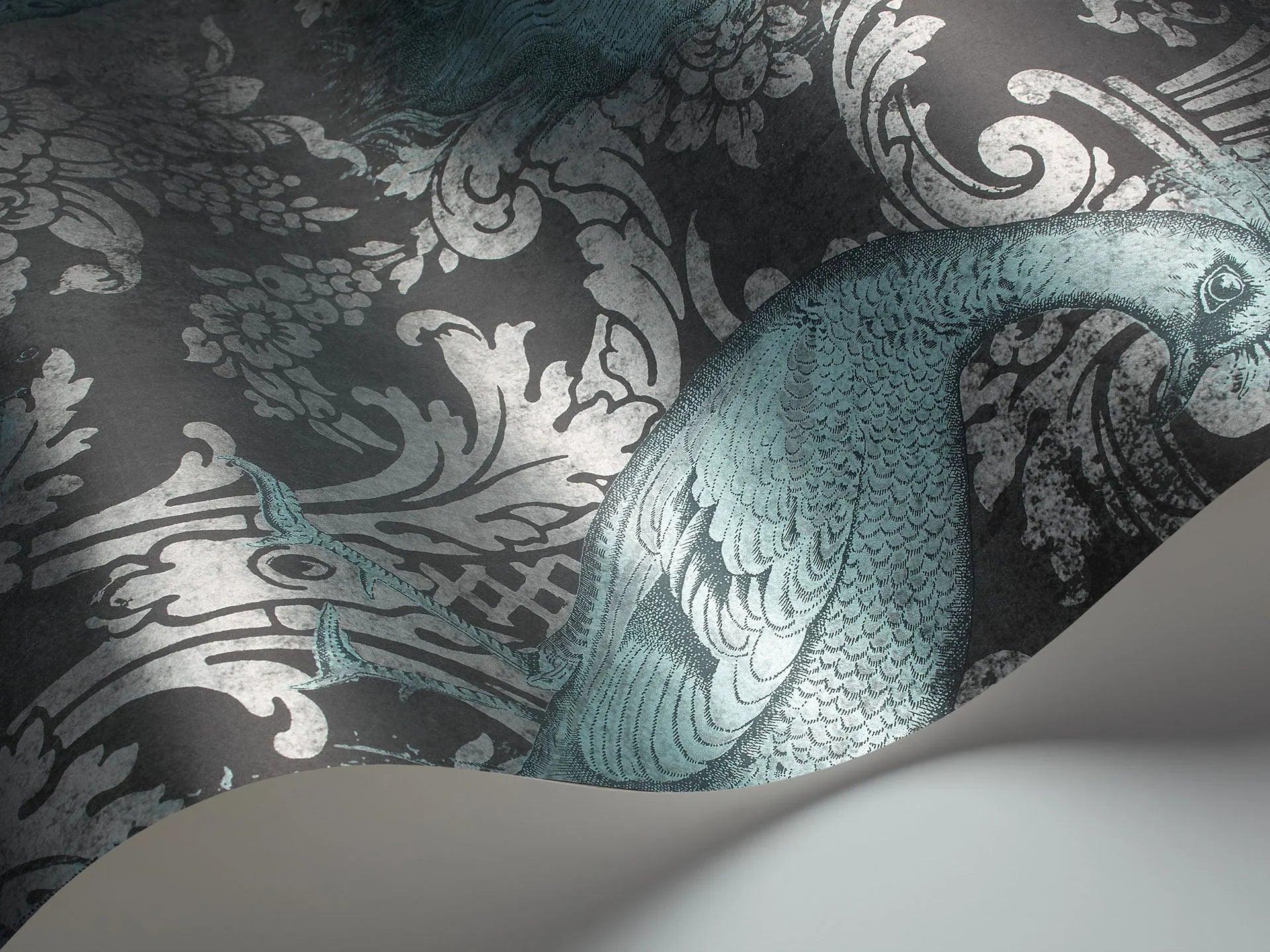 Tapeta ALBEMARLE - Byron metaliczne srebro z błękitem Cole & Son Eye on Design