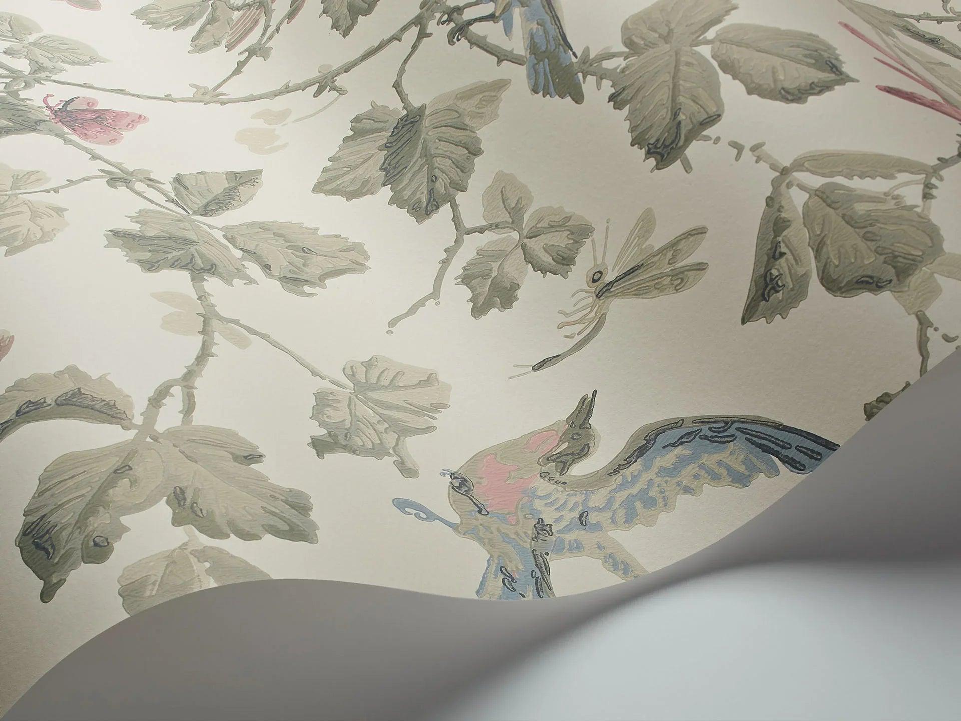 Tapeta ARCHIVE ANTHOLOGY - Winter Birds różowy na kremie Cole & Son Eye on Design