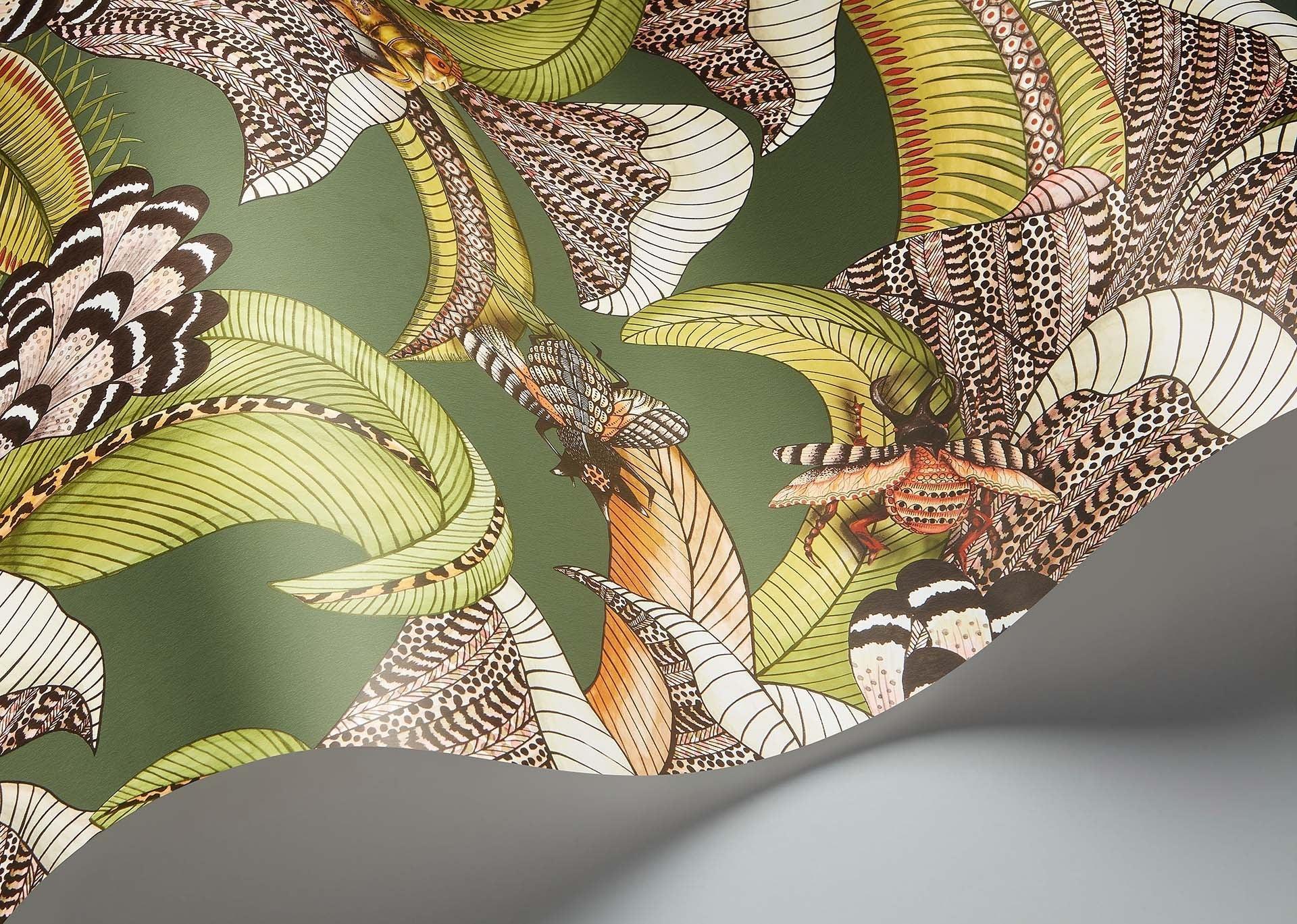 Tapeta ARDMORE JABULA - Hoopoe Leaves ciemny zielony Cole & Son Eye on Design