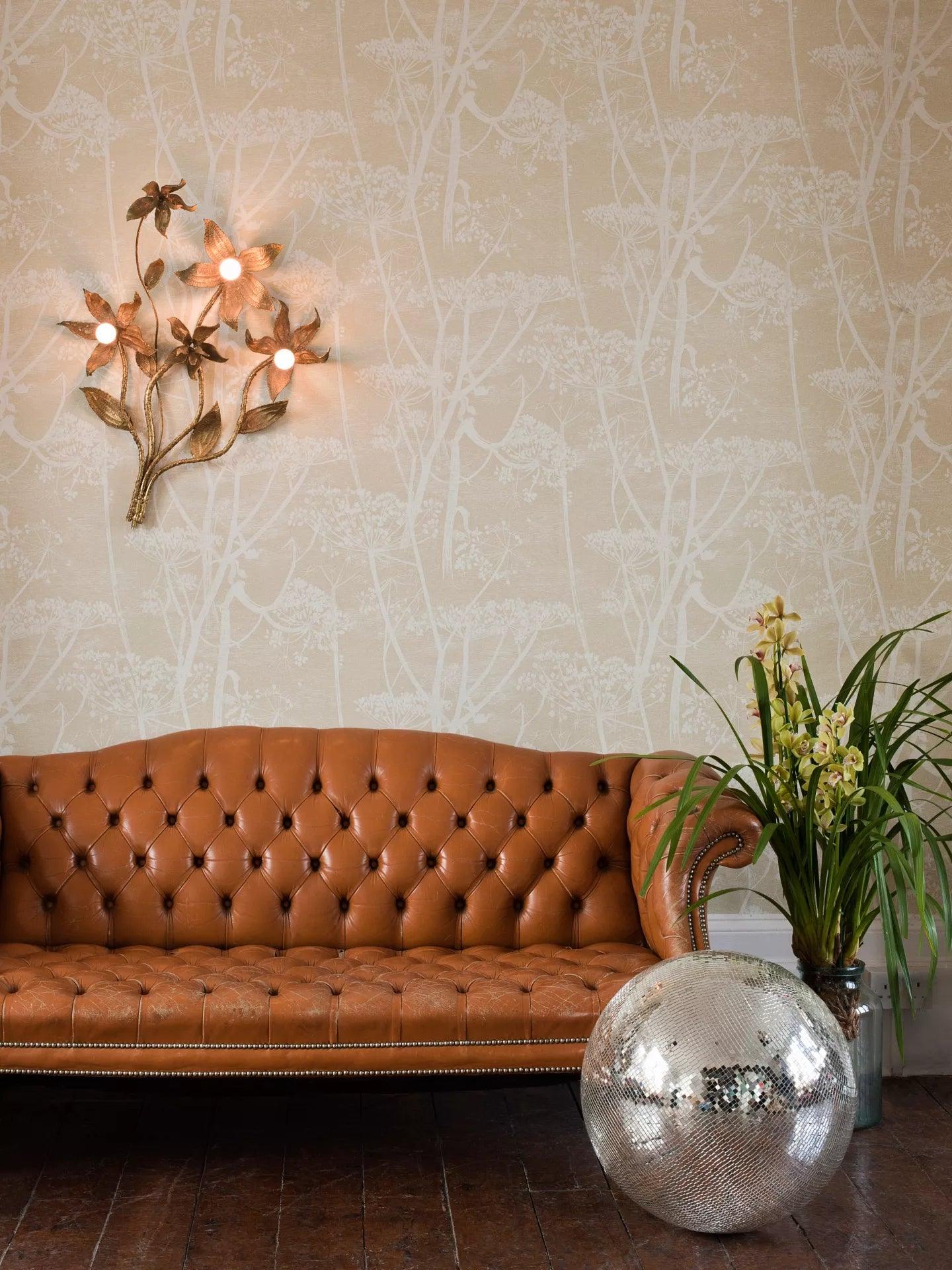 Tapeta CONTEMPORARY COLLECTION - Cow Parsley beżowy Cole & Son Eye on Design