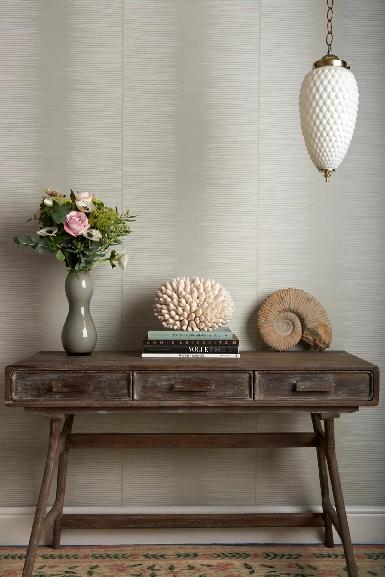 Tapeta CURIO - Plume biały na szarym Cole & Son Eye on Design