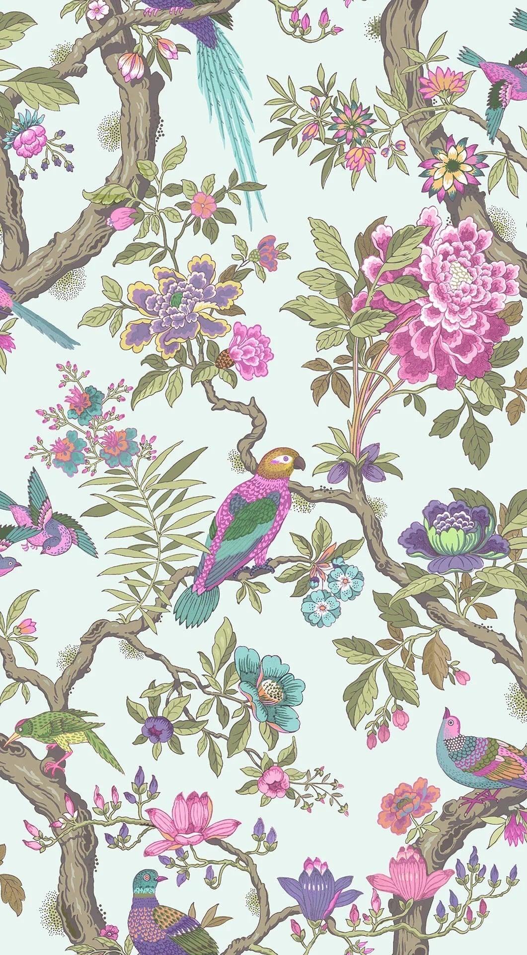 Wallpaper with a plant and animal motif of birds FOLIE - Fontainebleau light green