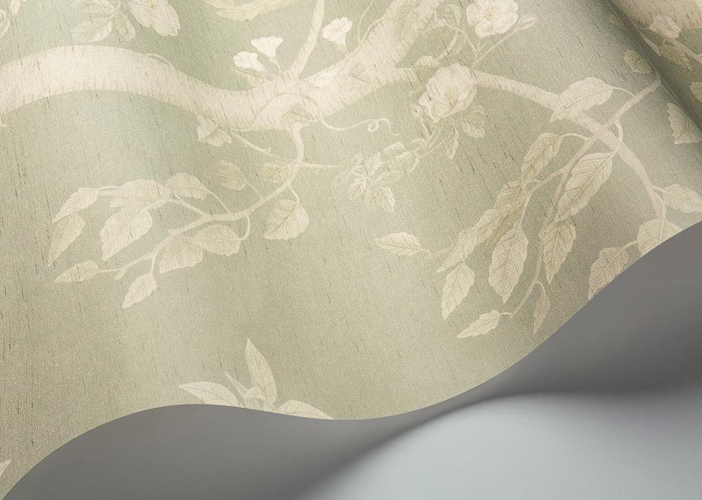 Tapeta jedwabna THE GARDENS - Seasonal Woods szałwia Cole & Son Eye on Design