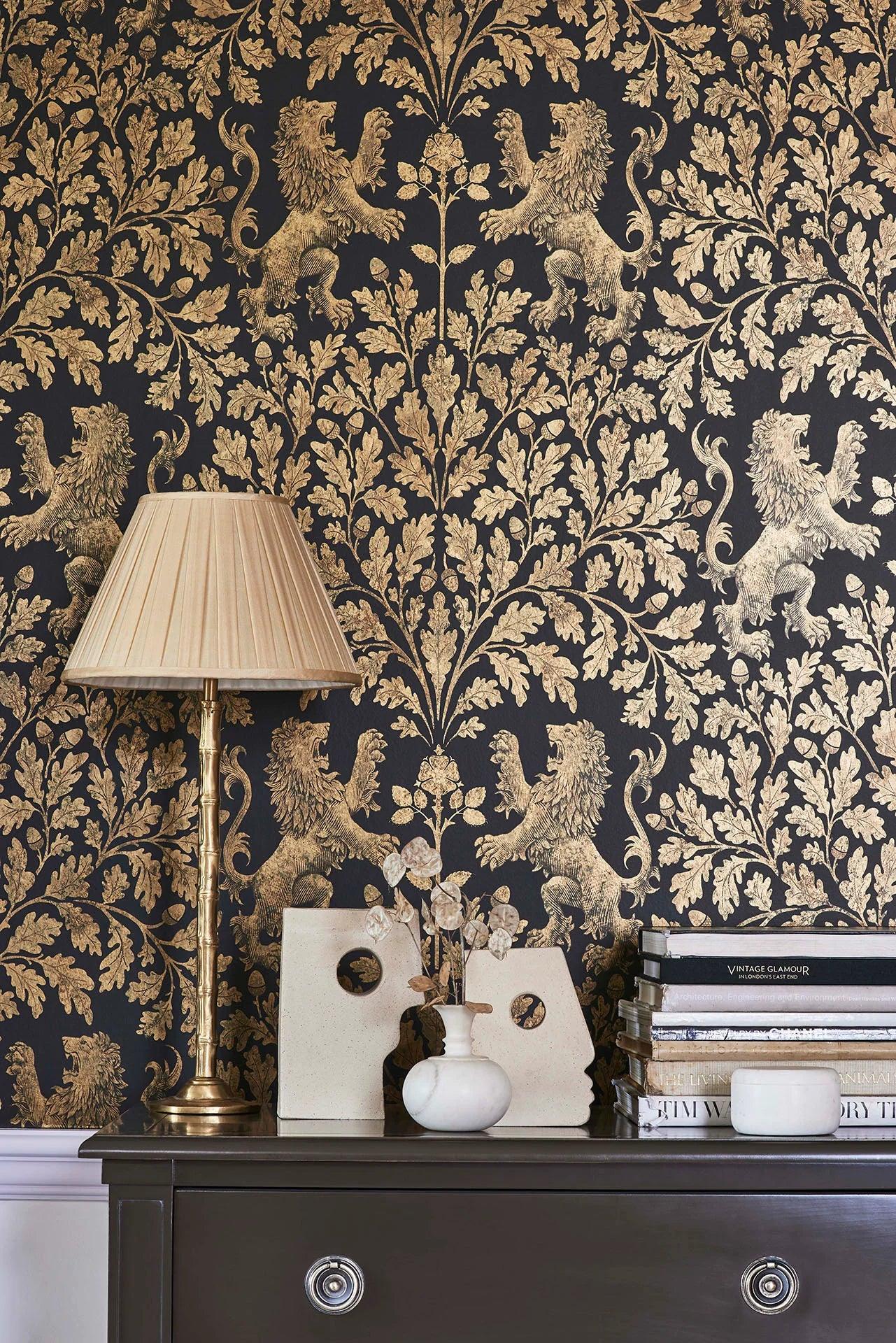 Metallic wallpaper with a motif of plant and animal ornaments THE PEARWOOD COLLECTION - Boscobel Oak navy blue