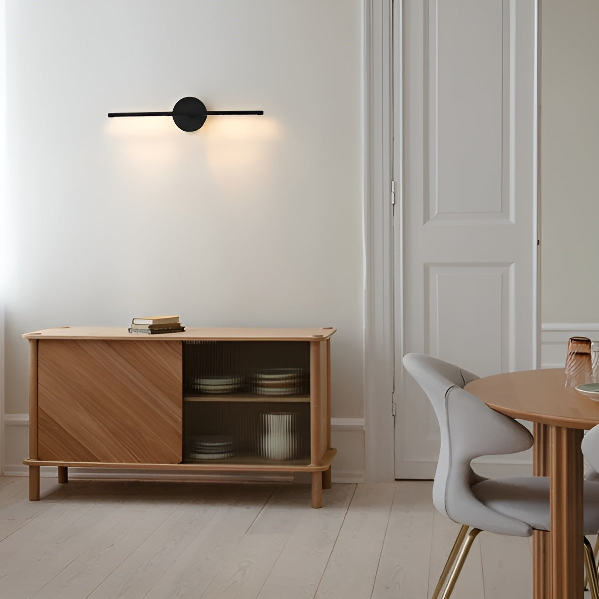 Nástěnná lampa OMNI černá