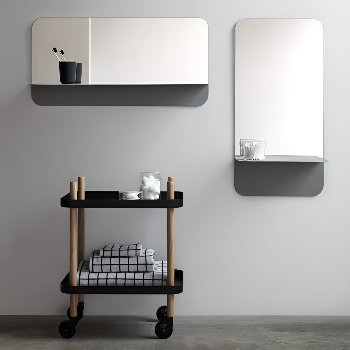 HORIZON HORIZONTAL Mirror with Shelf Silver