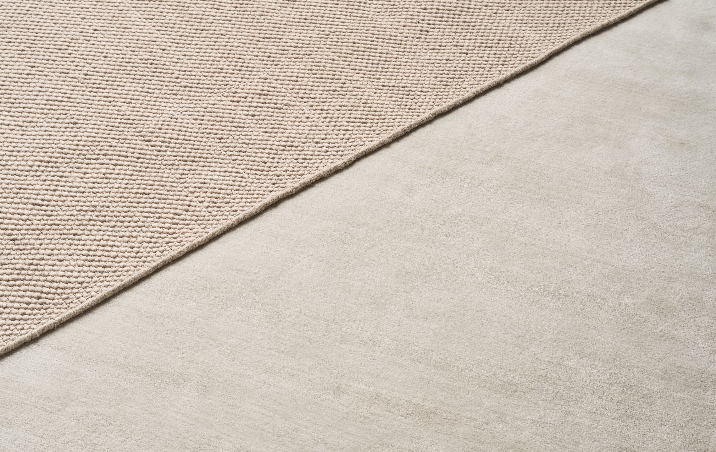 Rug 143 beige wool