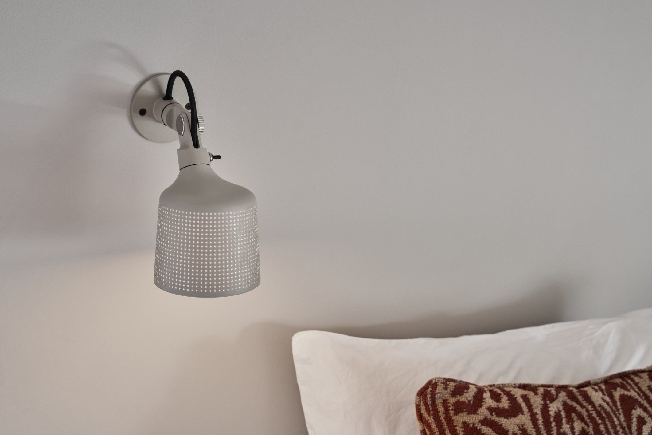 Nástěnná lampa 524 šedá metalická