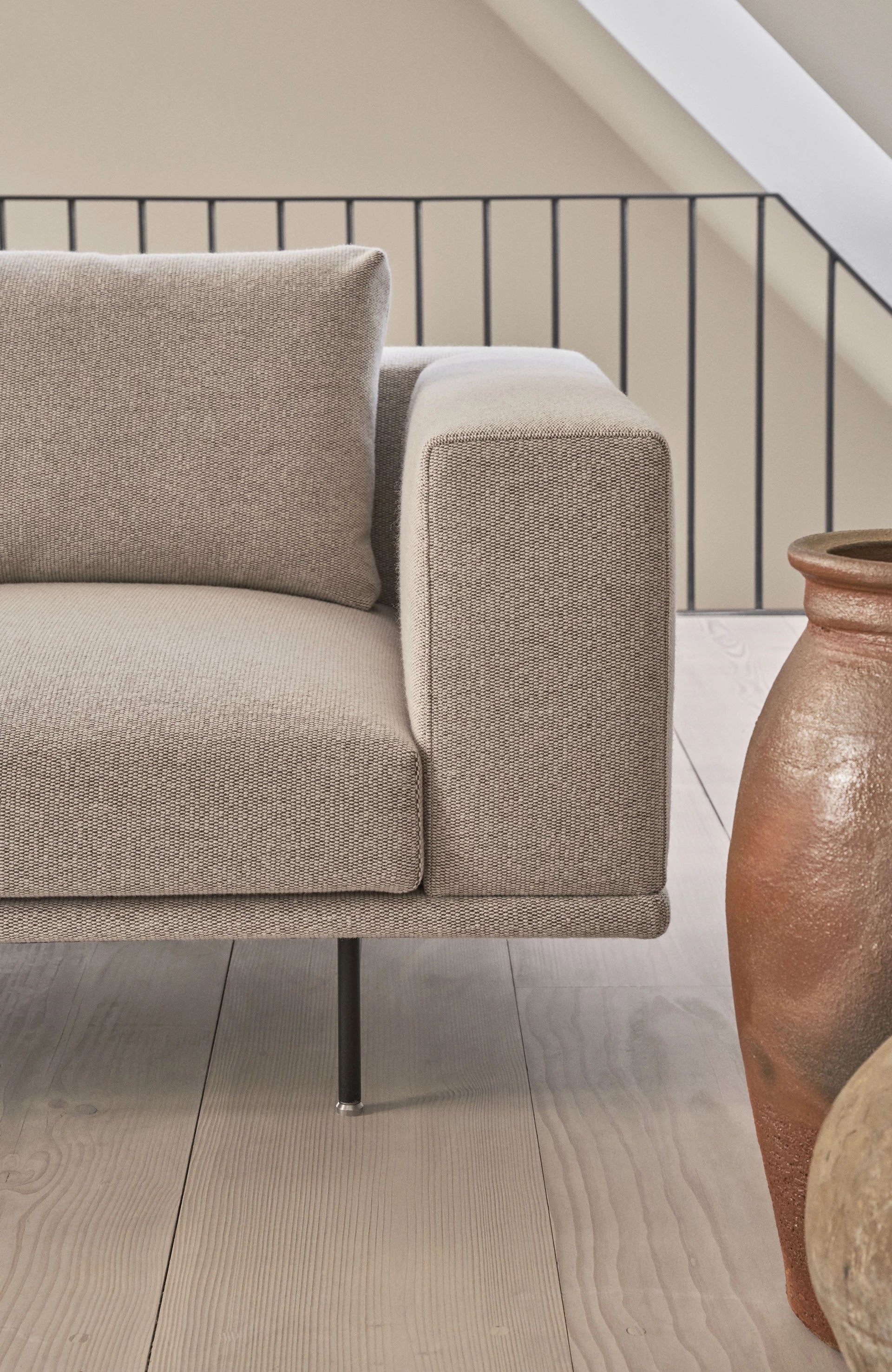 2-Seater Sofa LOFT Brown Boucle with Black Base
