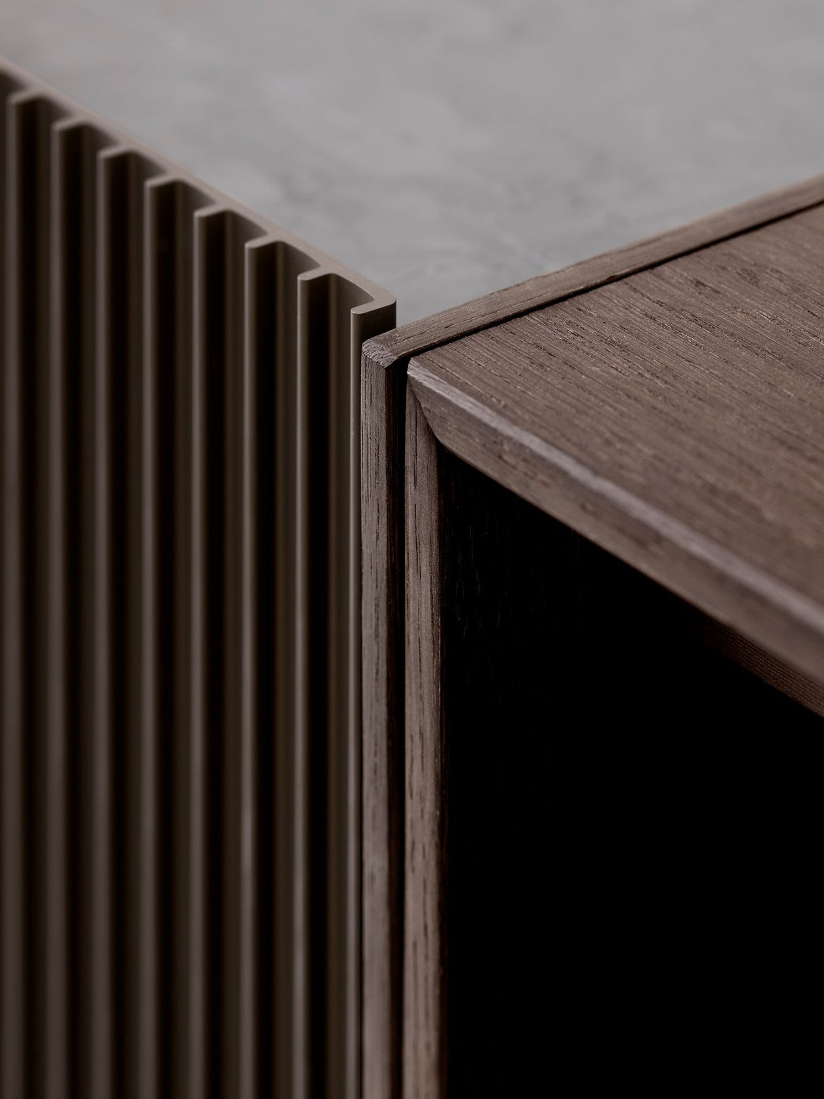 H5 Wall-Mounted Cabinet Dark Oak Veneer with Gray Marble Top