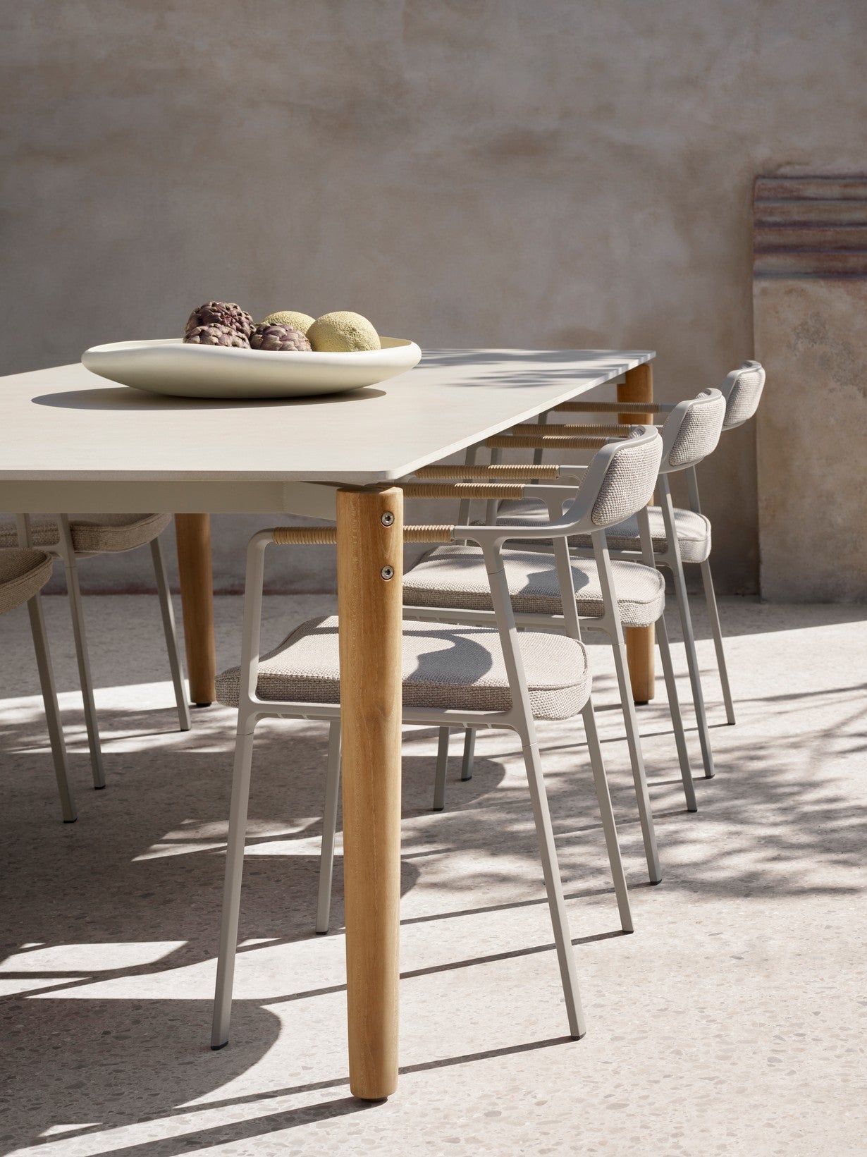 Stół zewnętrzny 718 ceramiczny blat z drewnianą podstawą – ceramika