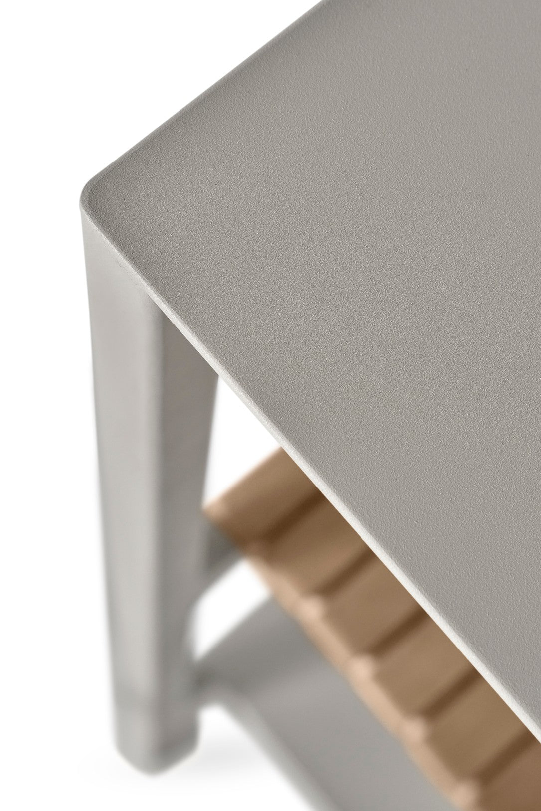 Moduł kuchni zewnętrznej ze zlewem 742 aluminium i drewno tekowe – styl minimalistyczny