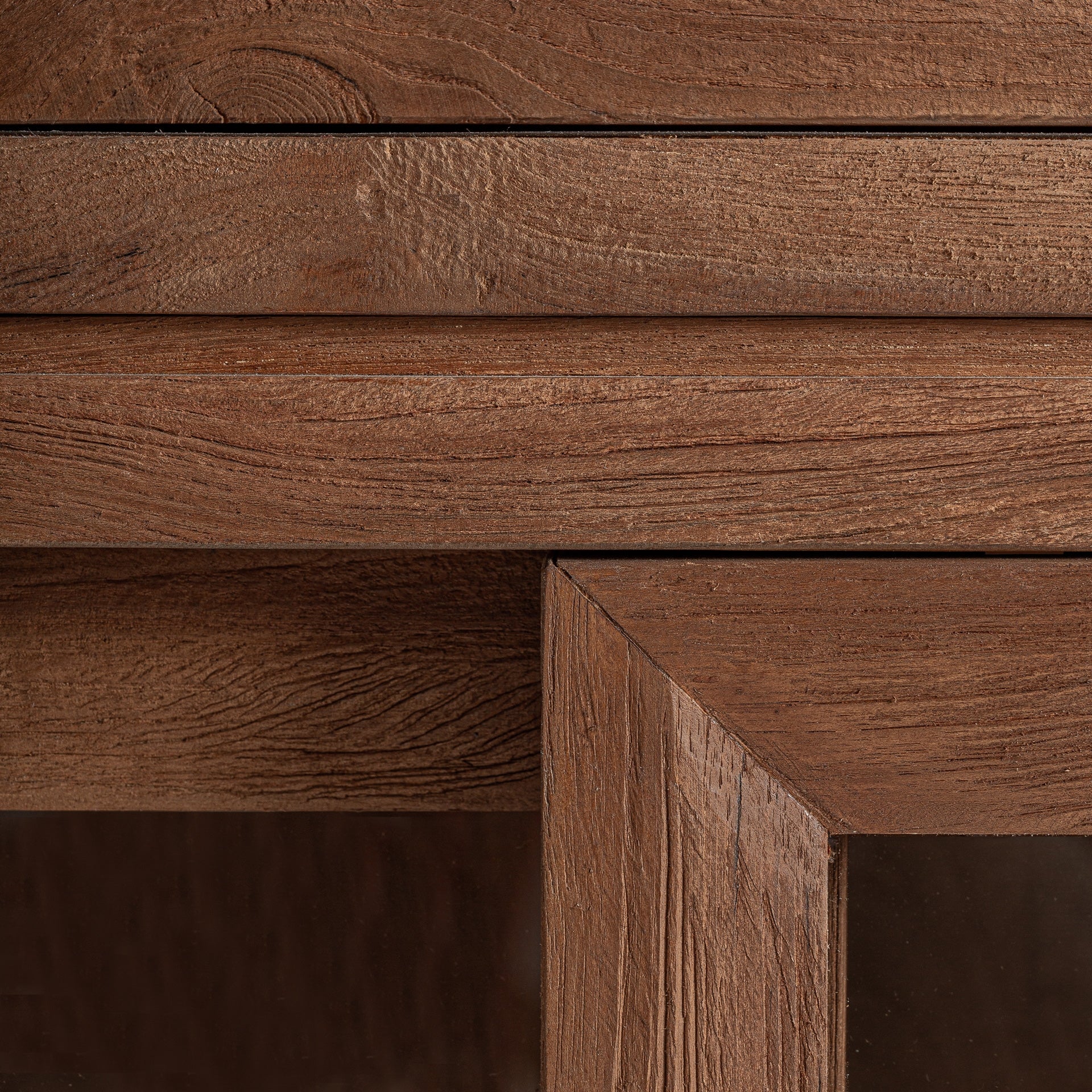 Vitrína BROICH teakové dřevo