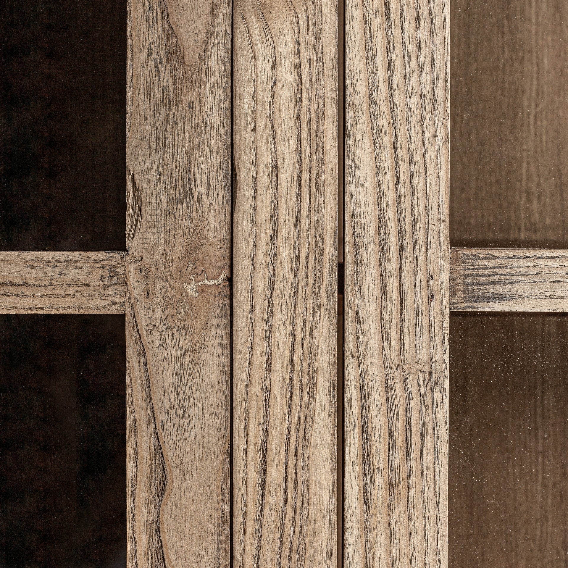 Vitrína MASEIN dřevo osiky