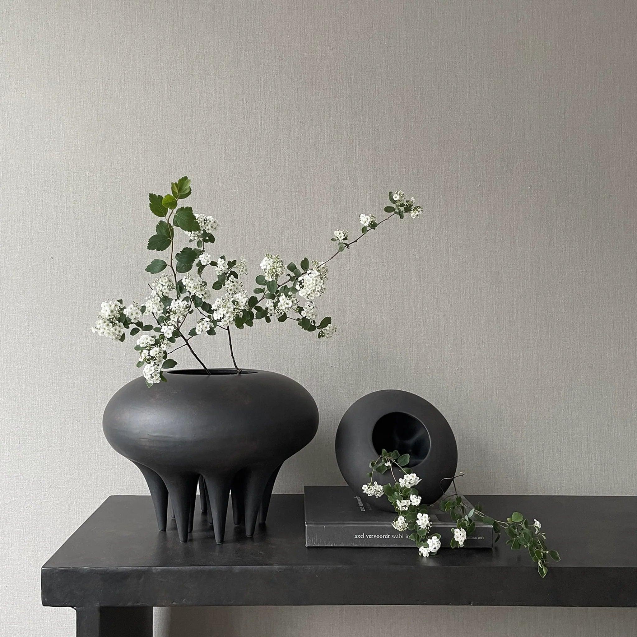 Wazon MEDUSA ciemnobrązowy 101 Copenhagen Eye on Design