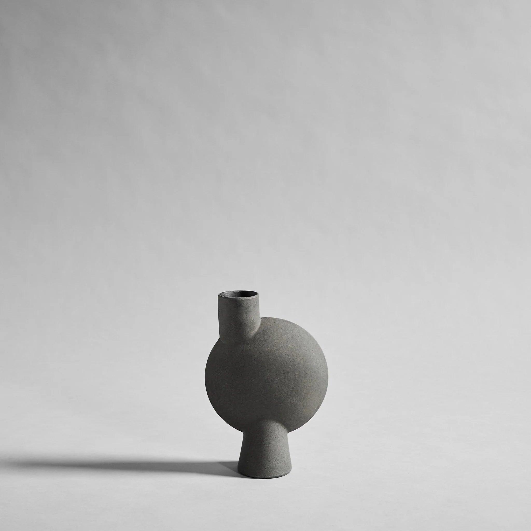 Wazon SPHERE BUBL ciemnoszary 101 Copenhagen Eye on Design