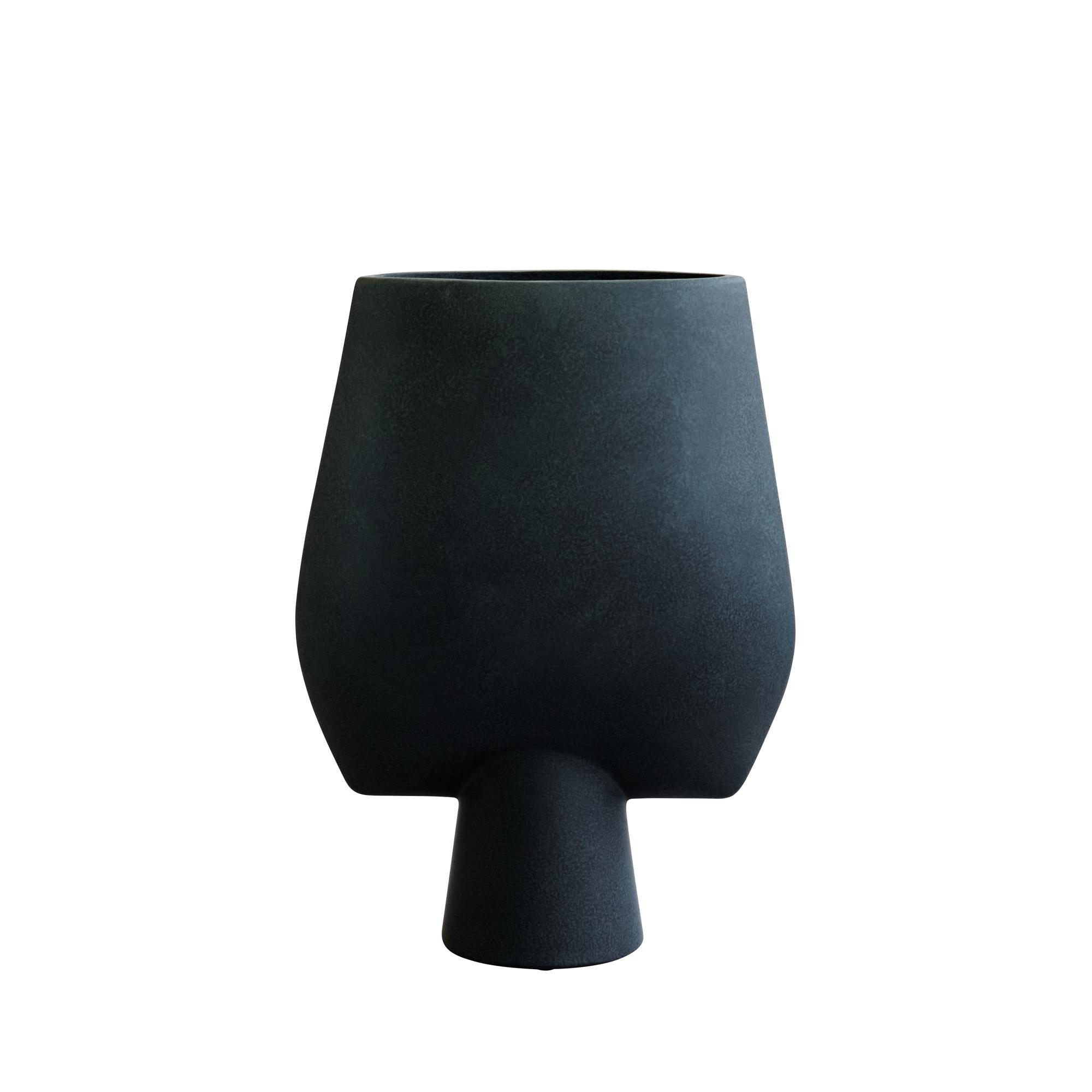Wazon SPHERE SQUARE czarny 101 Copenhagen L Eye on Design