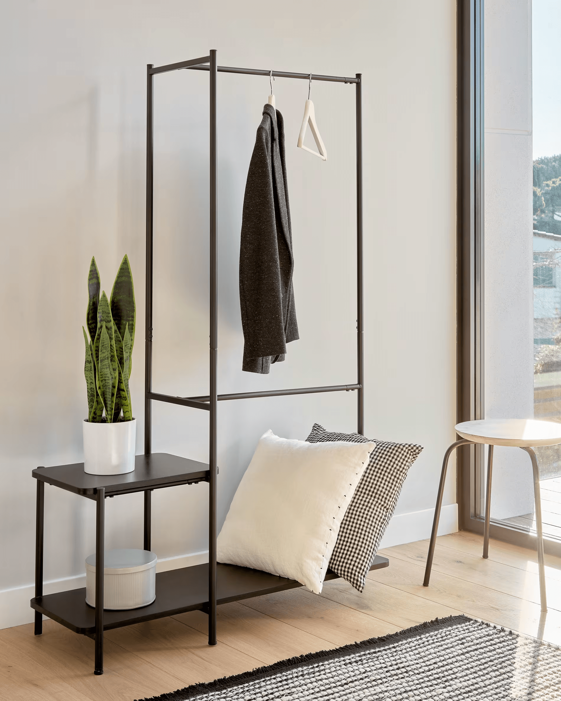 Wieszak GALATIA czarny La Forma Eye on Design