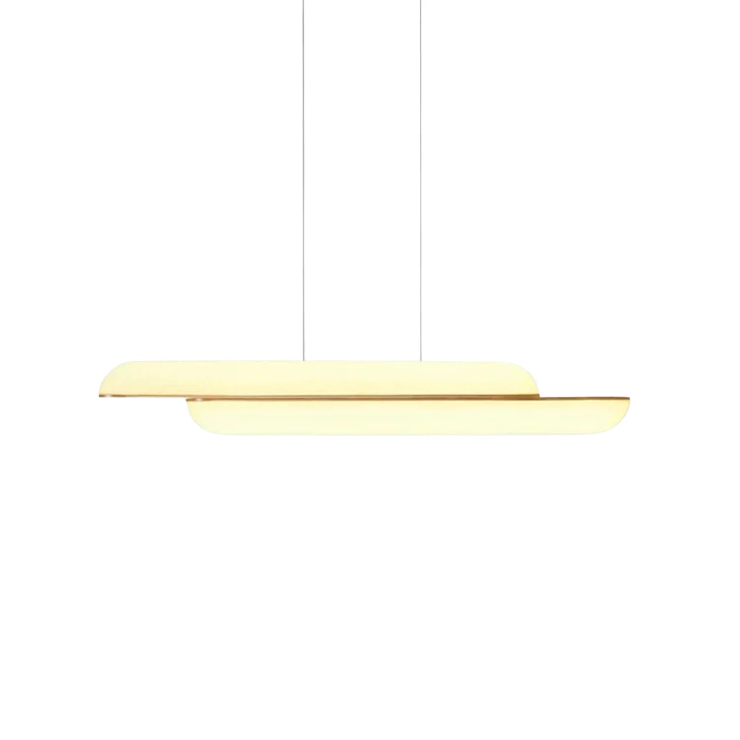 Lampa visící GEMINI s opálovým stínidlem a mosaznými detaily.