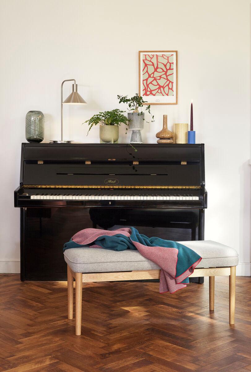 Zestaw czterech świeczników CRAYON drewno dębowe Hübsch Eye on Design