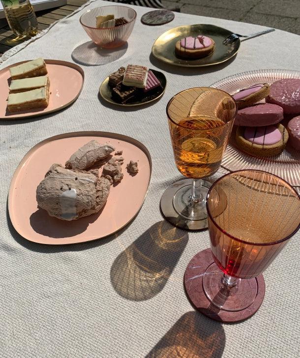 Zestaw kieliszków do wina LIBRARY brązowy Pols Potten Eye on Design