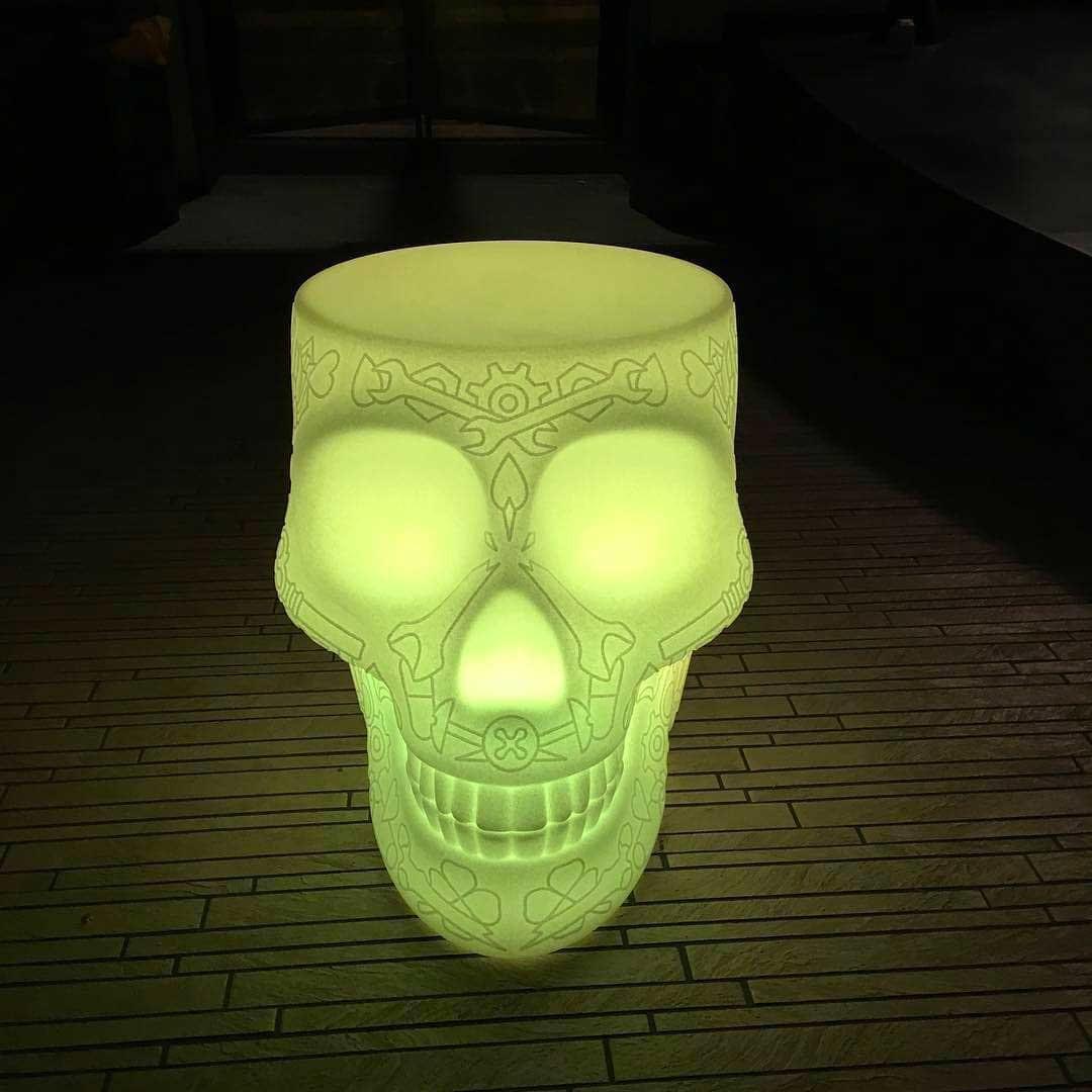 Stołek MEXICO LED biały Qeeboo Eye on Design