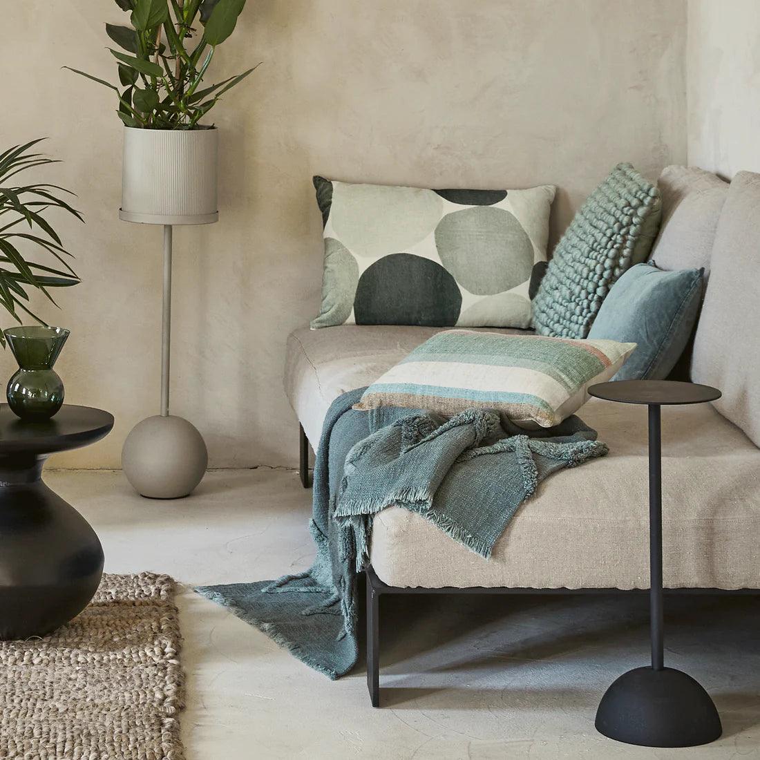 Stolik UNC czarny Urban Nature Culture Eye on Design