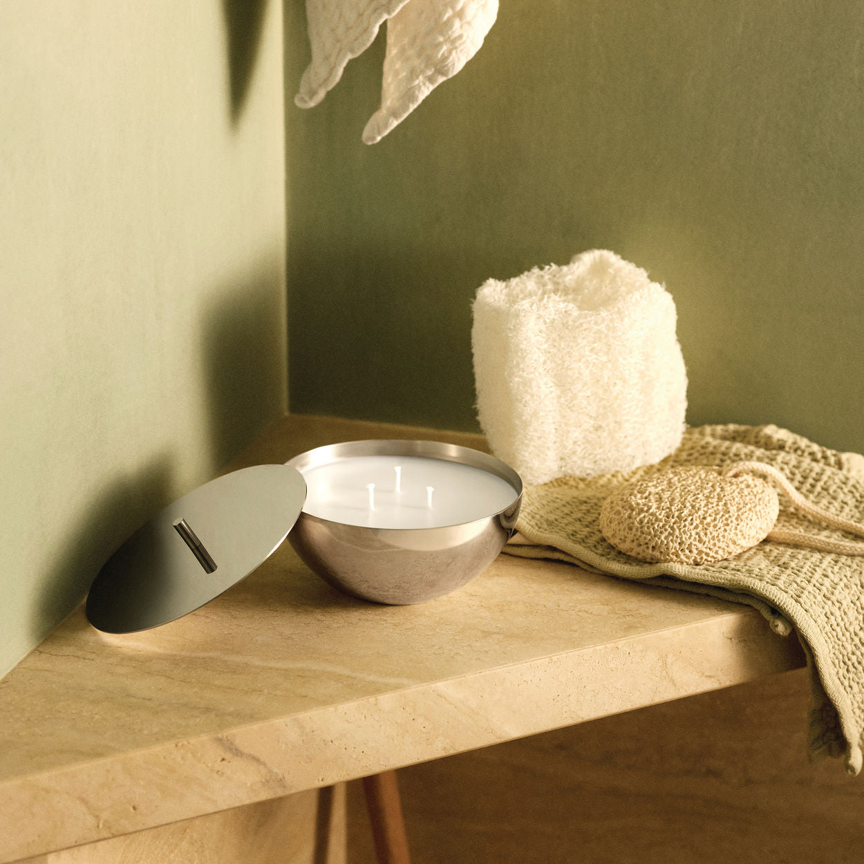 Vonný vosk do svíčky ROCC - AMETYST tóny fialky, myrhy a levandule