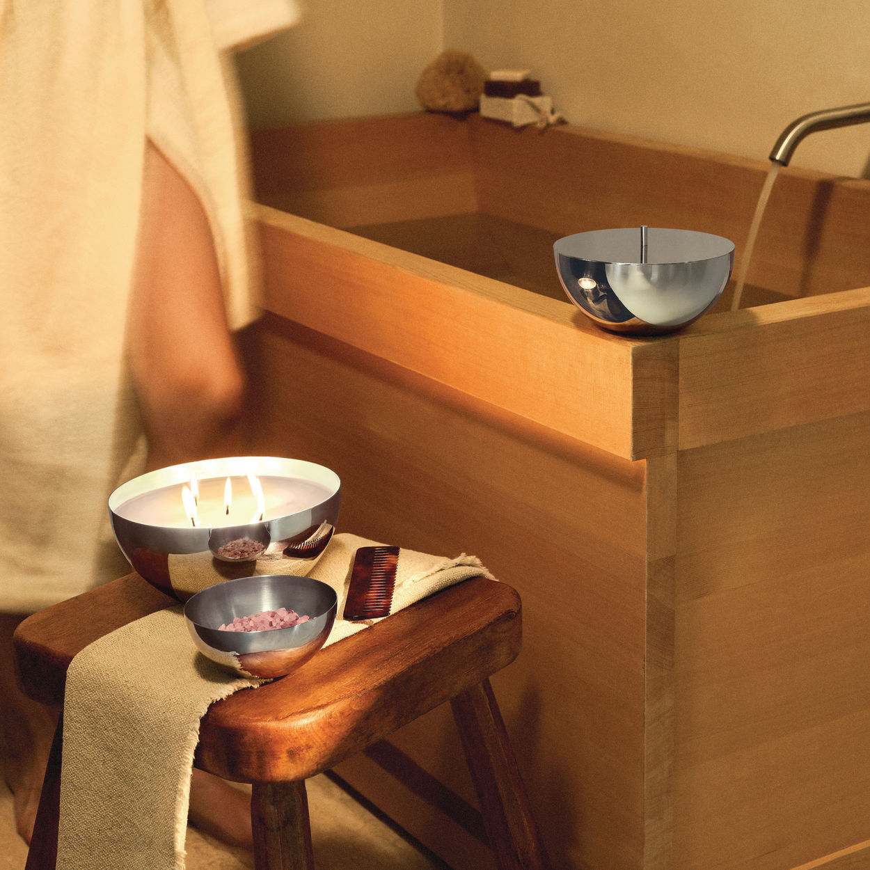 Vonný vosk do svíčky ROCC - AMETYST tóny fialky, myrhy a levandule