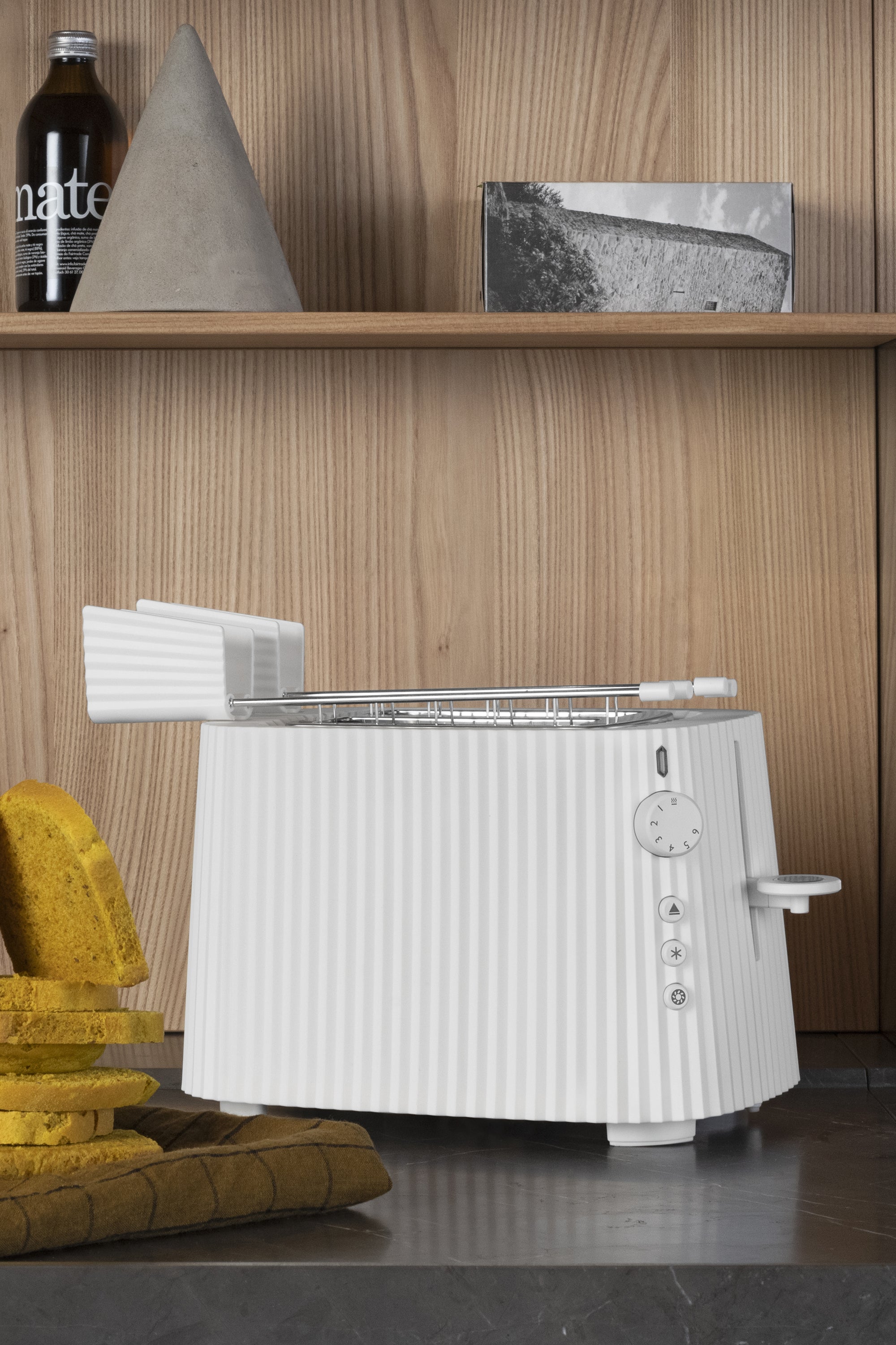 Toustovač PLISSÉ bílý