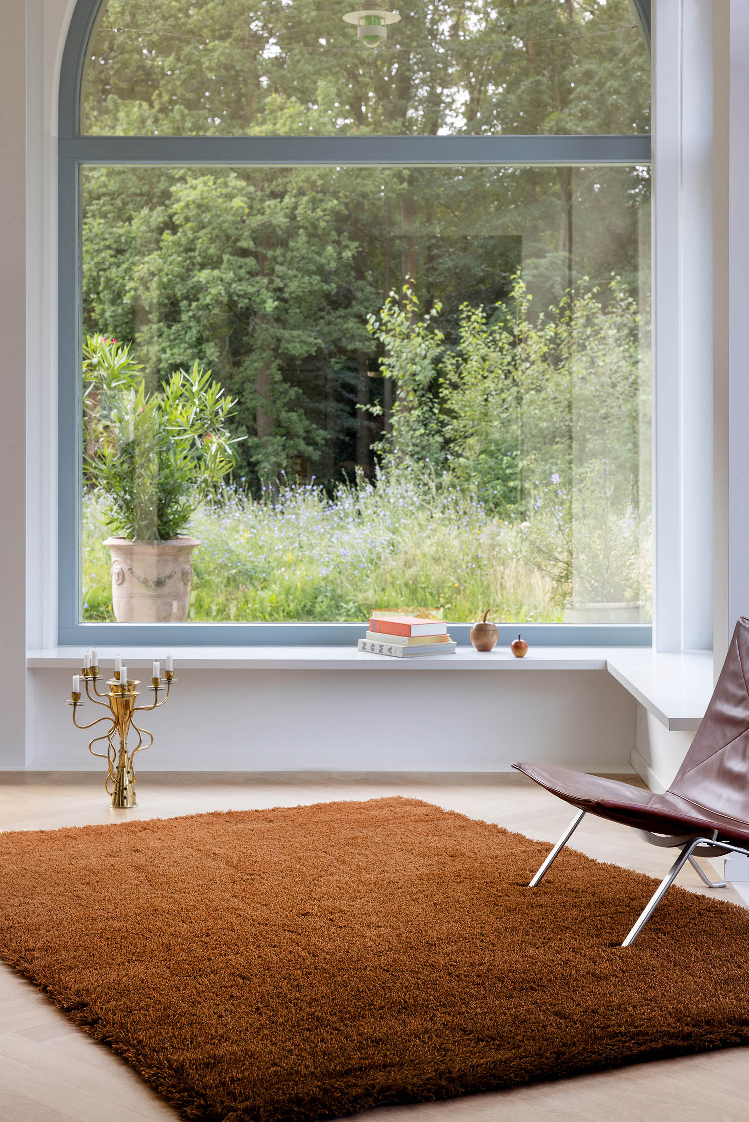 Dywan SHADE HIGH rudo-brązowy z długim włosiem