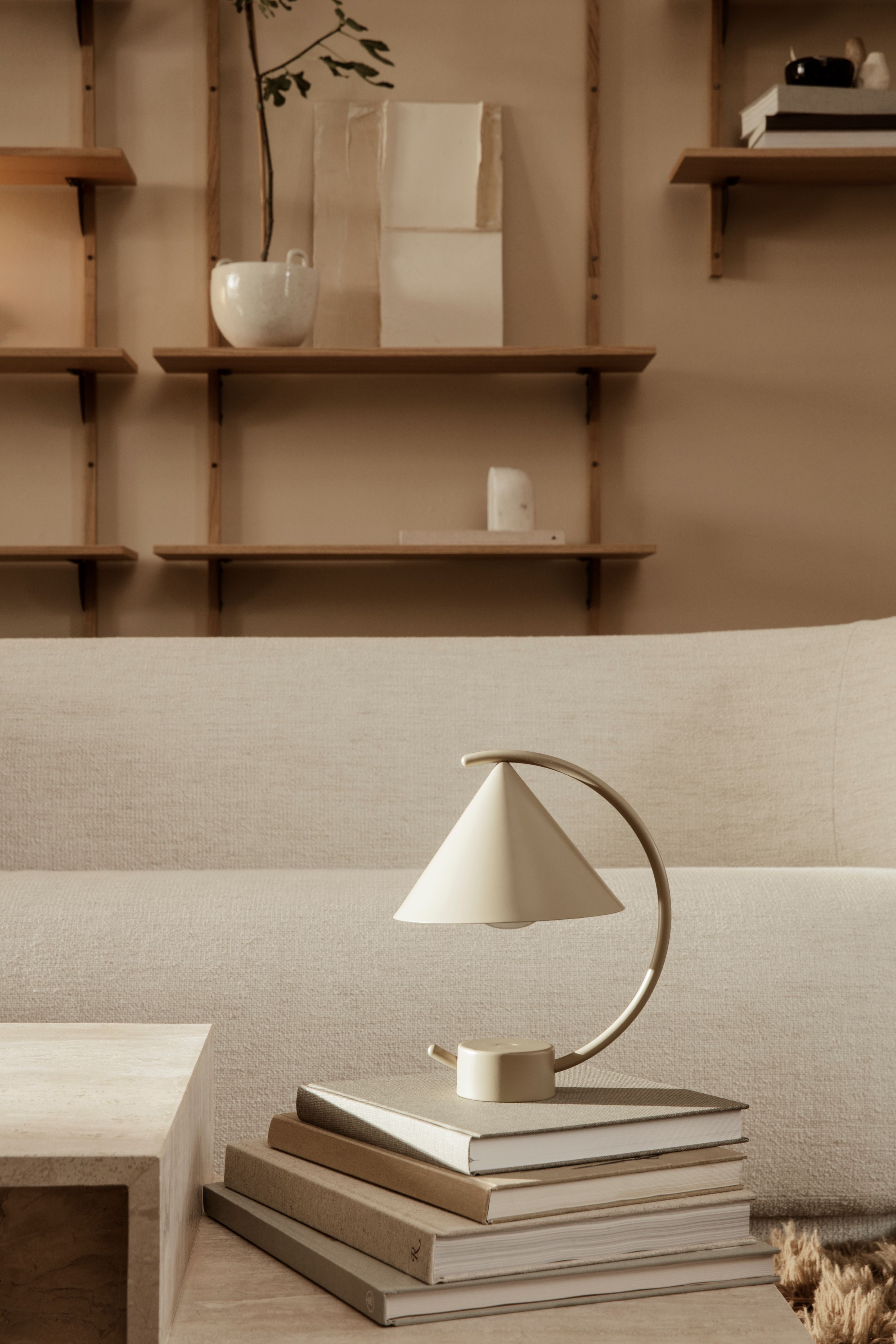 MERIDIAN portable lamp beige