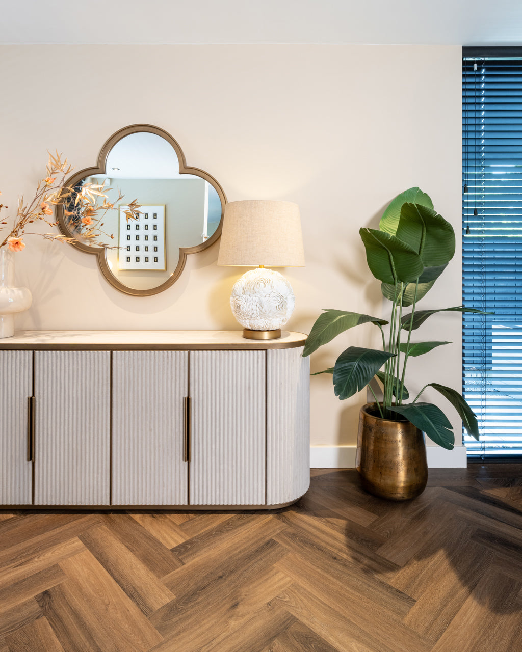 LOWEN brushed gold mirror