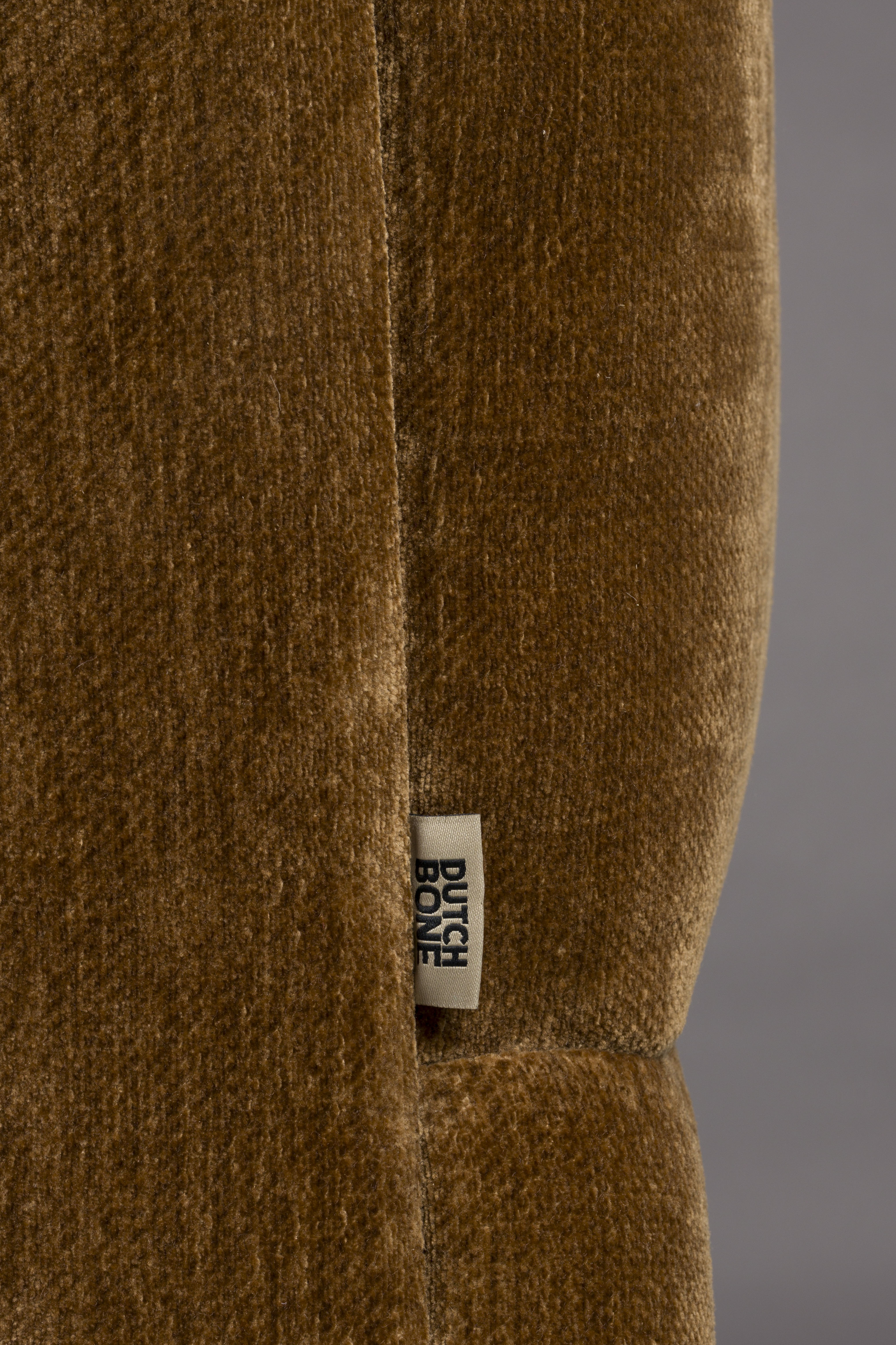 Pohovka DOUGLAS koniakový samet