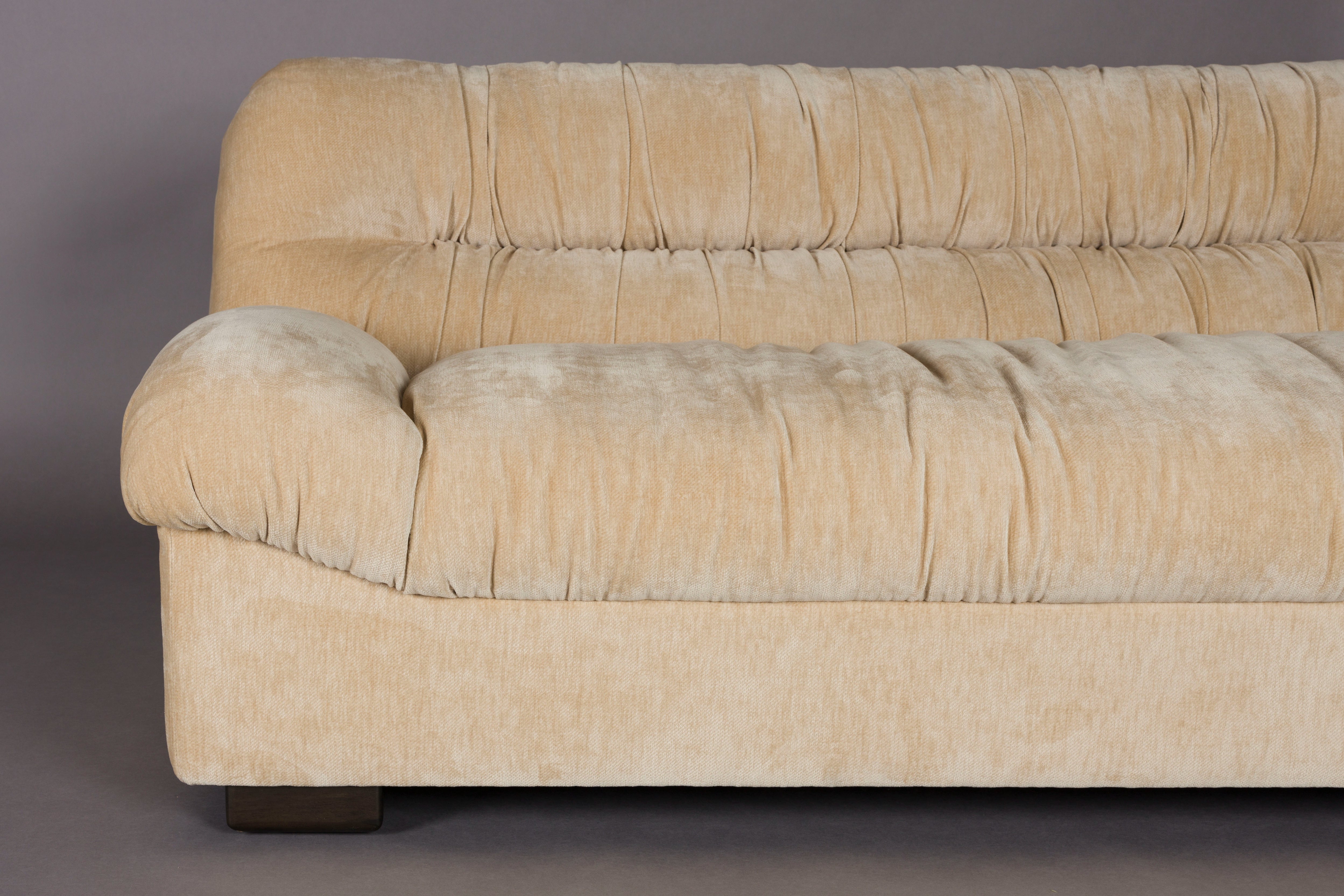 Sofa DOUGLAS beżowy welur