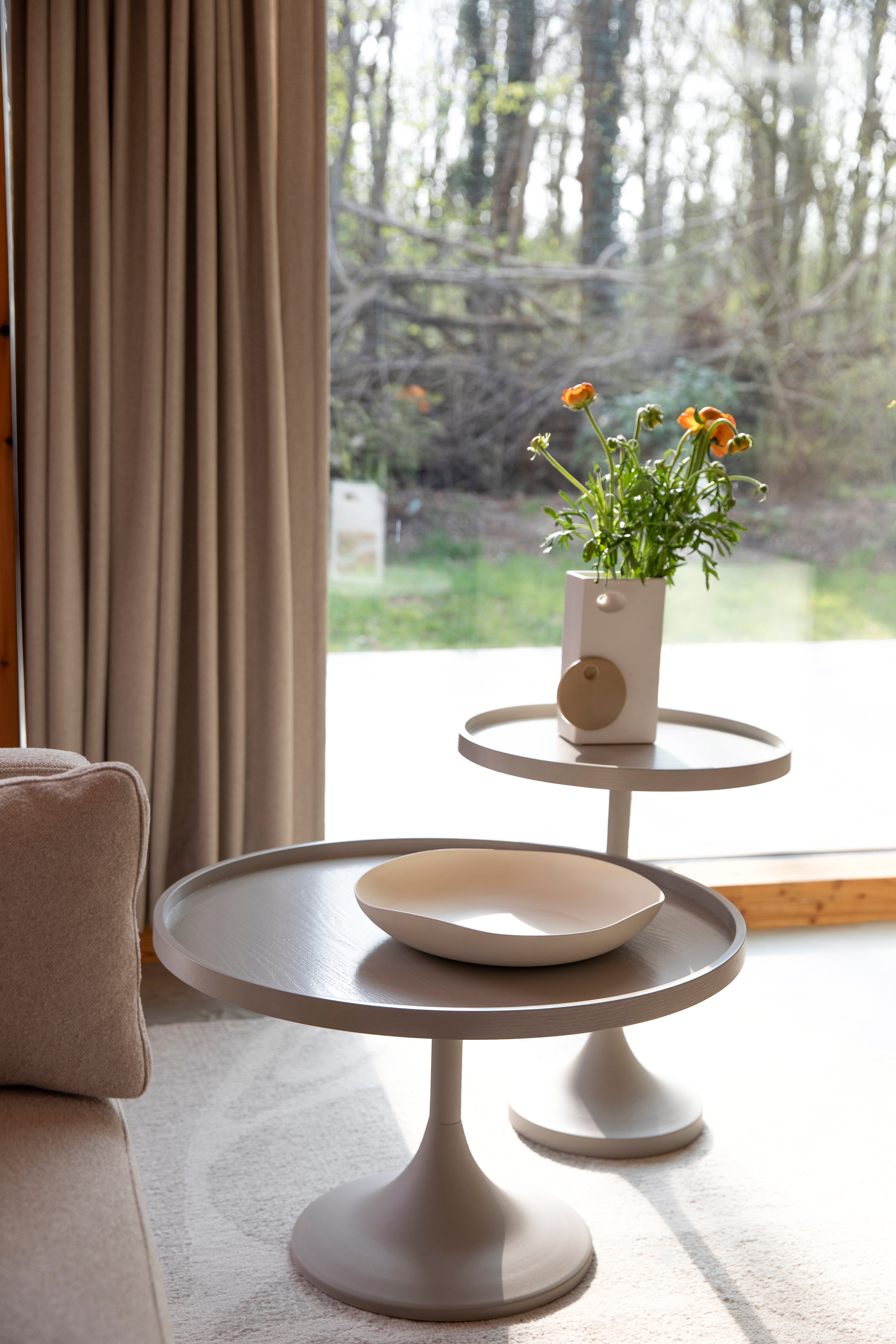 Stolik kawowy JASON beżowy