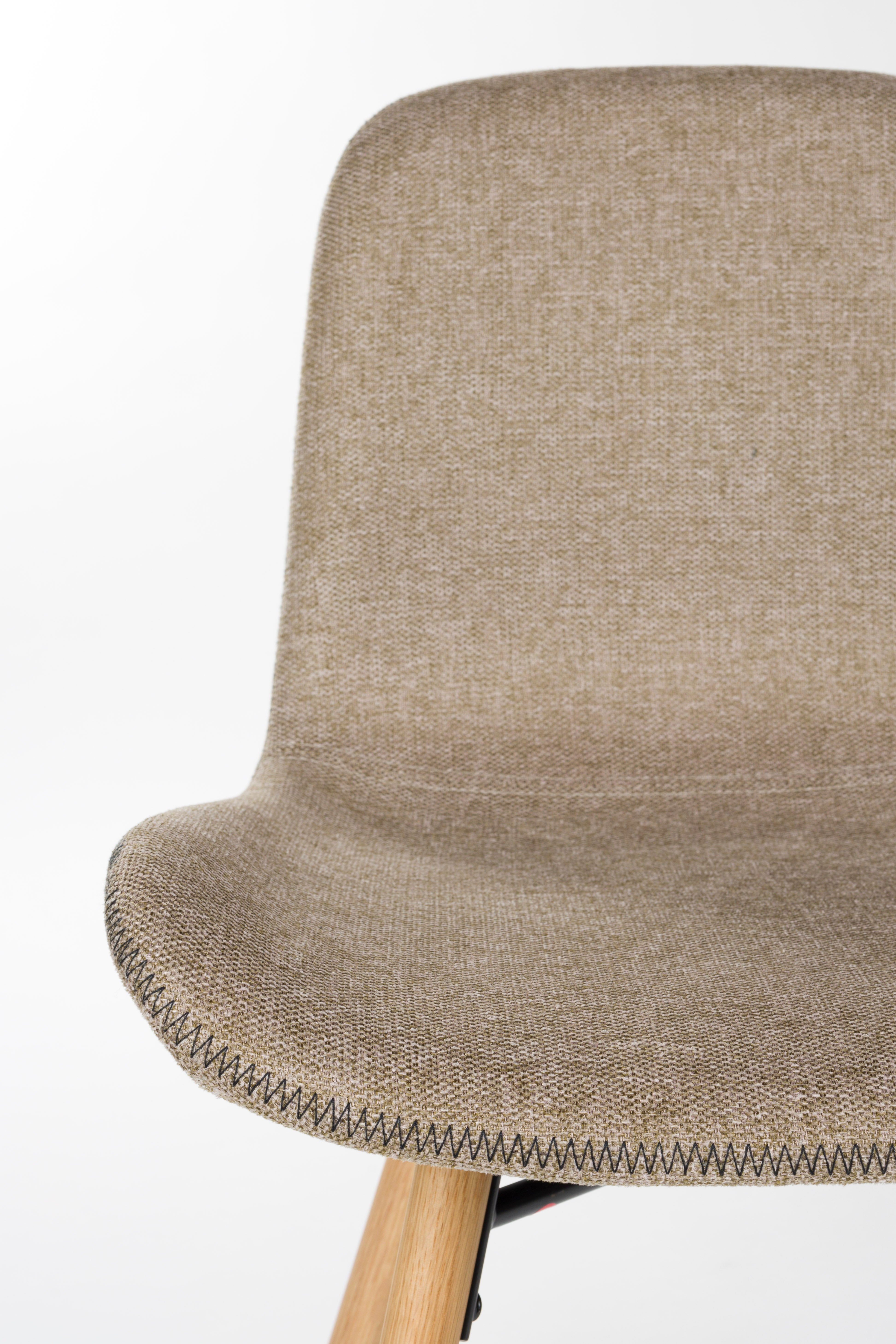 LESTER Chair Brown with Wooden Base